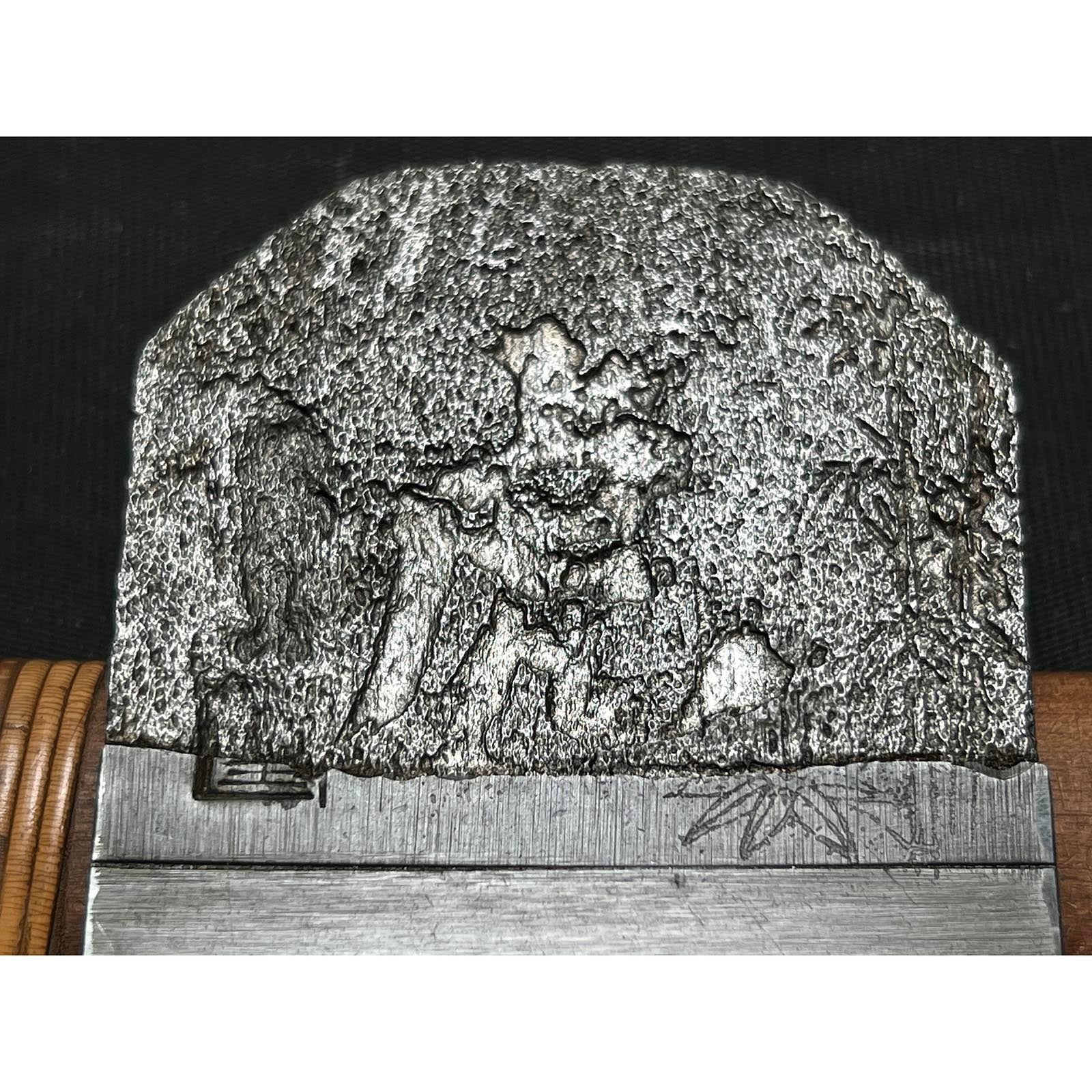 Old stock Tora Mokume Finishing Smoothing Plane (Kanna) by Katashima Keizo 掘出し物 片島圭三作 虎 木目 仕上げ鉋 65mm