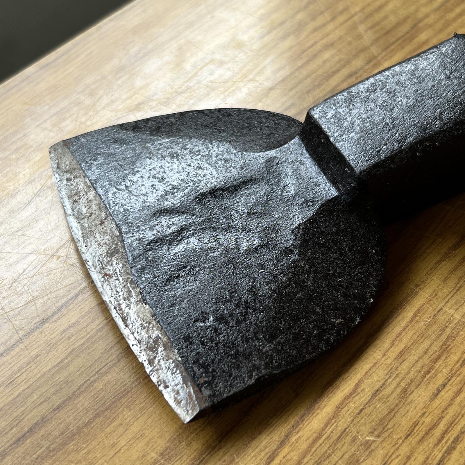 Used Japanese Carpenter's Adze with handle 中古 手斧 Chouna 102mm