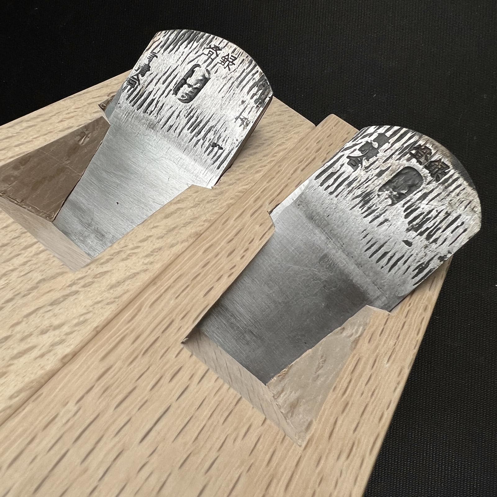 Old stock Tomiwaka End face Planes with blue steel (Kikuchi Kanna, Dotsuki-kanna) 掘出し物 富若 木口鉋 胴付鉋 青紙付 36mm