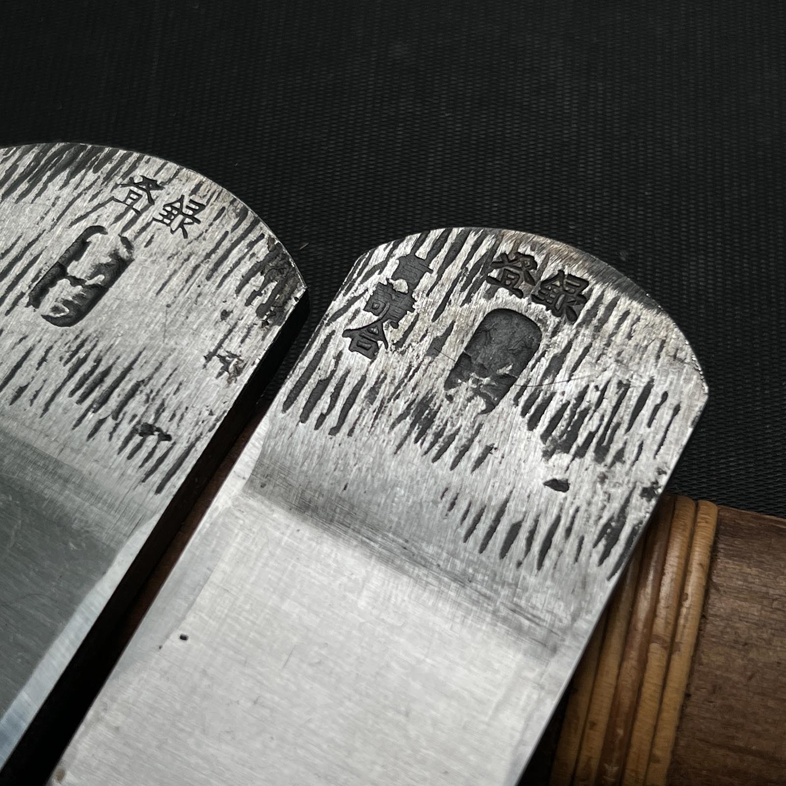 Old stock Tomiwaka End face Planes with blue steel (Kikuchi Kanna, Dotsuki-kanna) 掘出し物 富若 木口鉋 胴付鉋 青紙付 36mm