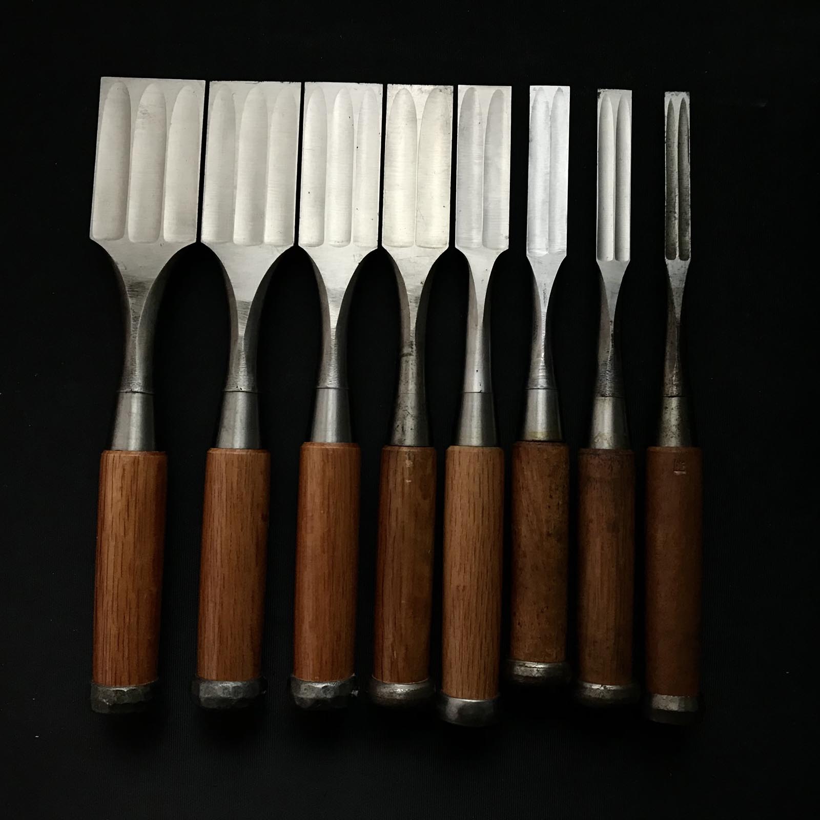 旧蔵 助丸 三代目 ダメキリノミセット トリプル裏掘り出し物 三代助丸作 碓氷金三郎氏 ダメ切り8本組鑿 ダメキリノミ