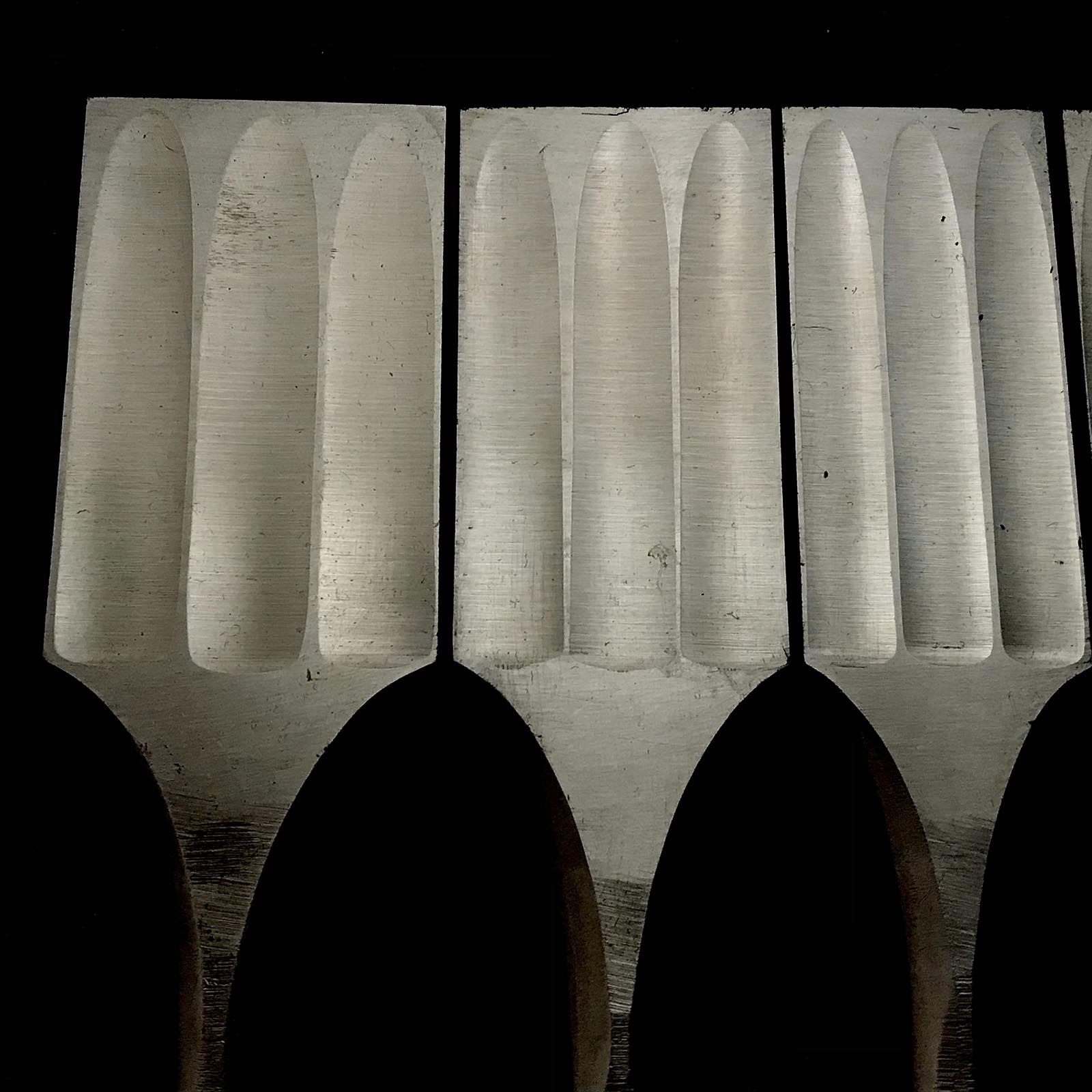 旧蔵 助丸 三代目 ダメキリノミセット トリプル裏掘り出し物 三代助丸作 碓氷金三郎氏 ダメ切り8本組鑿 ダメキリノミ