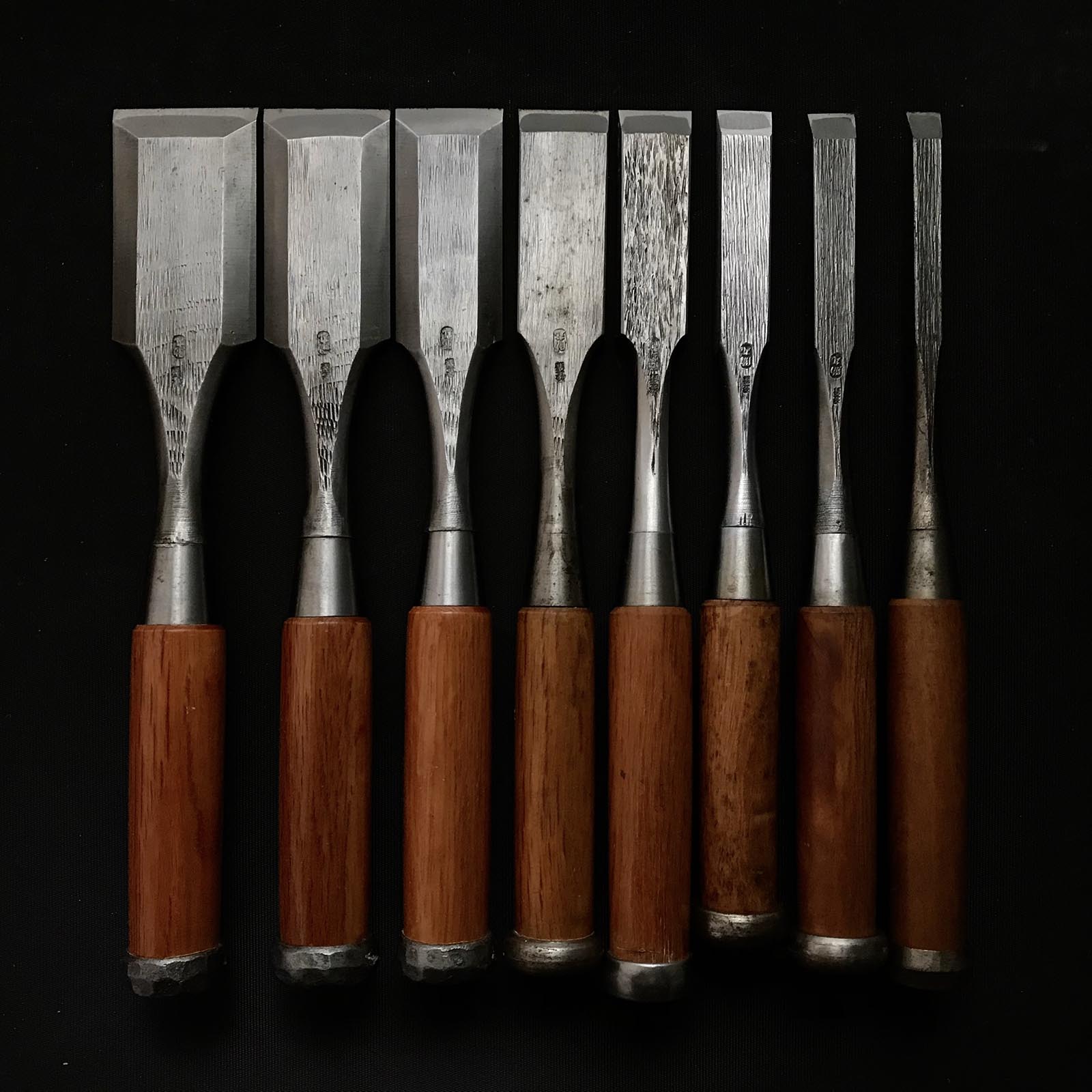 旧蔵 助丸 三代目 ダメキリノミセット トリプル裏掘り出し物 三代助丸作 碓氷金三郎氏 ダメ切り8本組鑿 ダメキリノミ