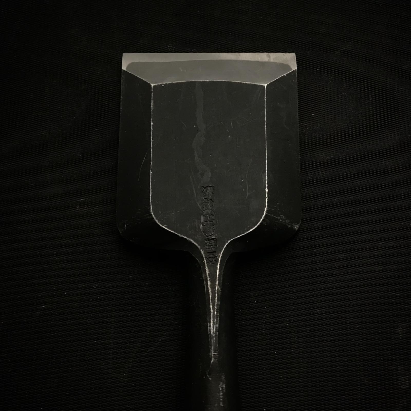 Old stok Kanehiro Bench chisels with Triple Ura 掘出し物 兼弘 三つ裏 追入鑿 48mm Oirenomi