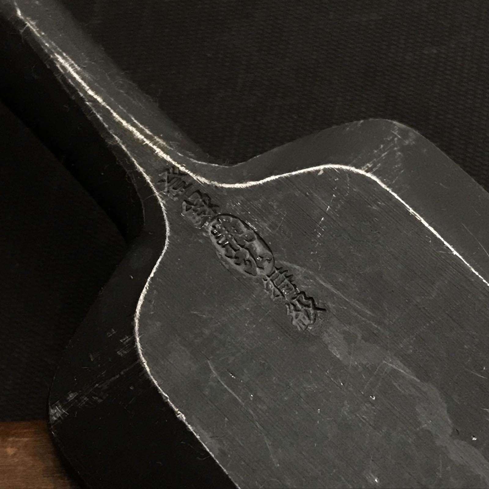 Old stok Kanehiro Bench chisels with Triple Ura 掘出し物 兼弘 三つ裏 追入鑿 48mm Oirenomi