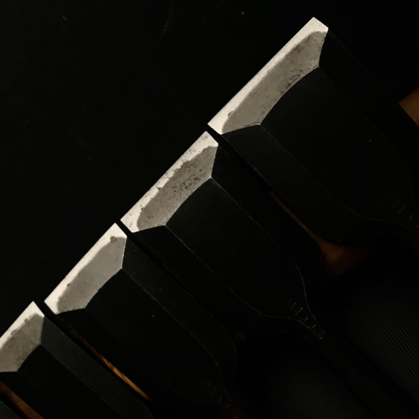 Old stock Masahiko Tokyo Bench chisels set 掘出し物 東京鑿組合 正彦 追入10本組鑿 黒檀柄 Oiirenomi