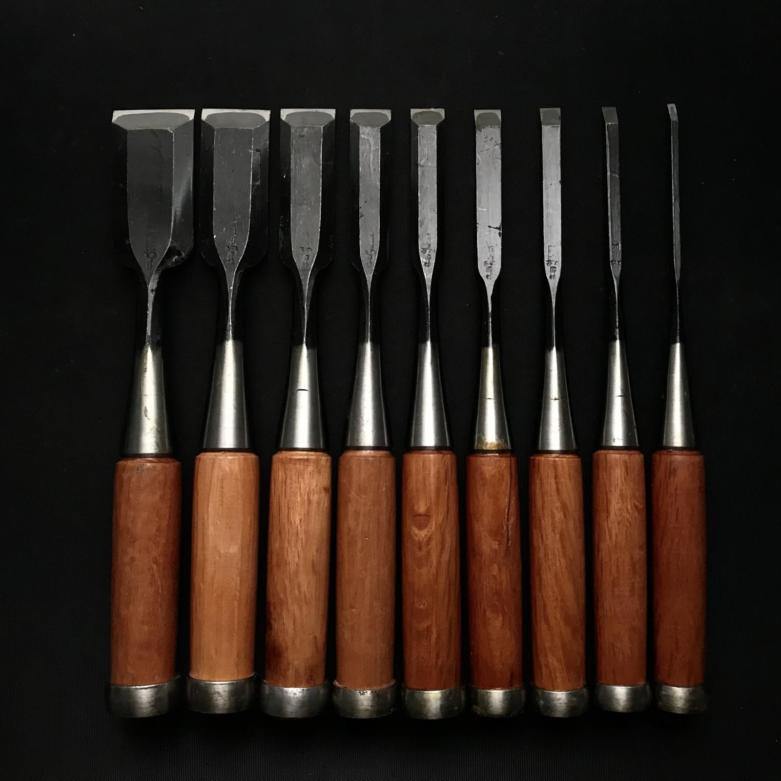 旧蔵 平町俊久型 ノミセット 掘り出し物 利久 平待追入鑿 7本組 平町のみ