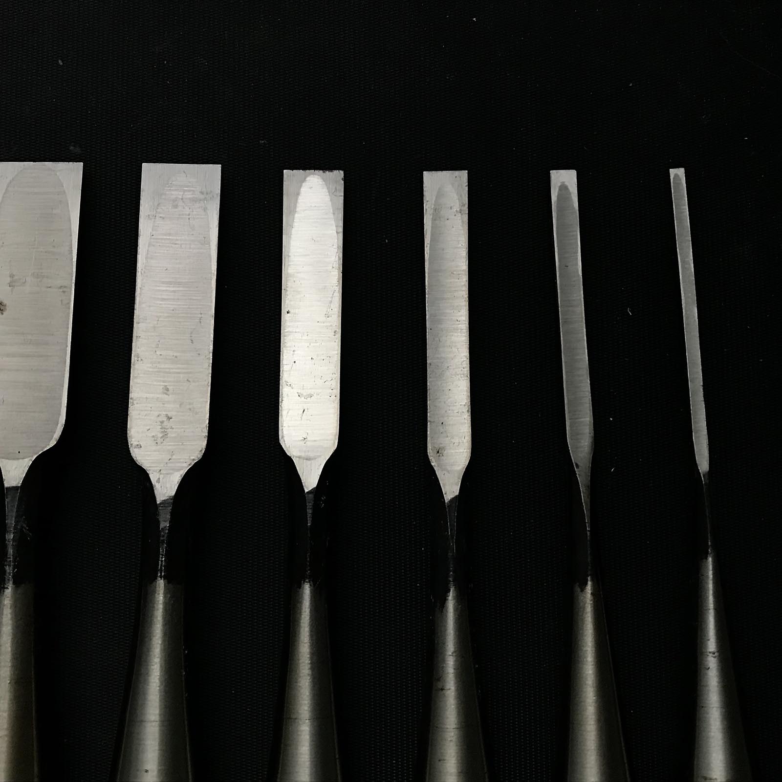 旧蔵 鍛治勇 ベンチノミセット 掘り出し物 鍛治勇 追入10本組鑿 おいれのみ