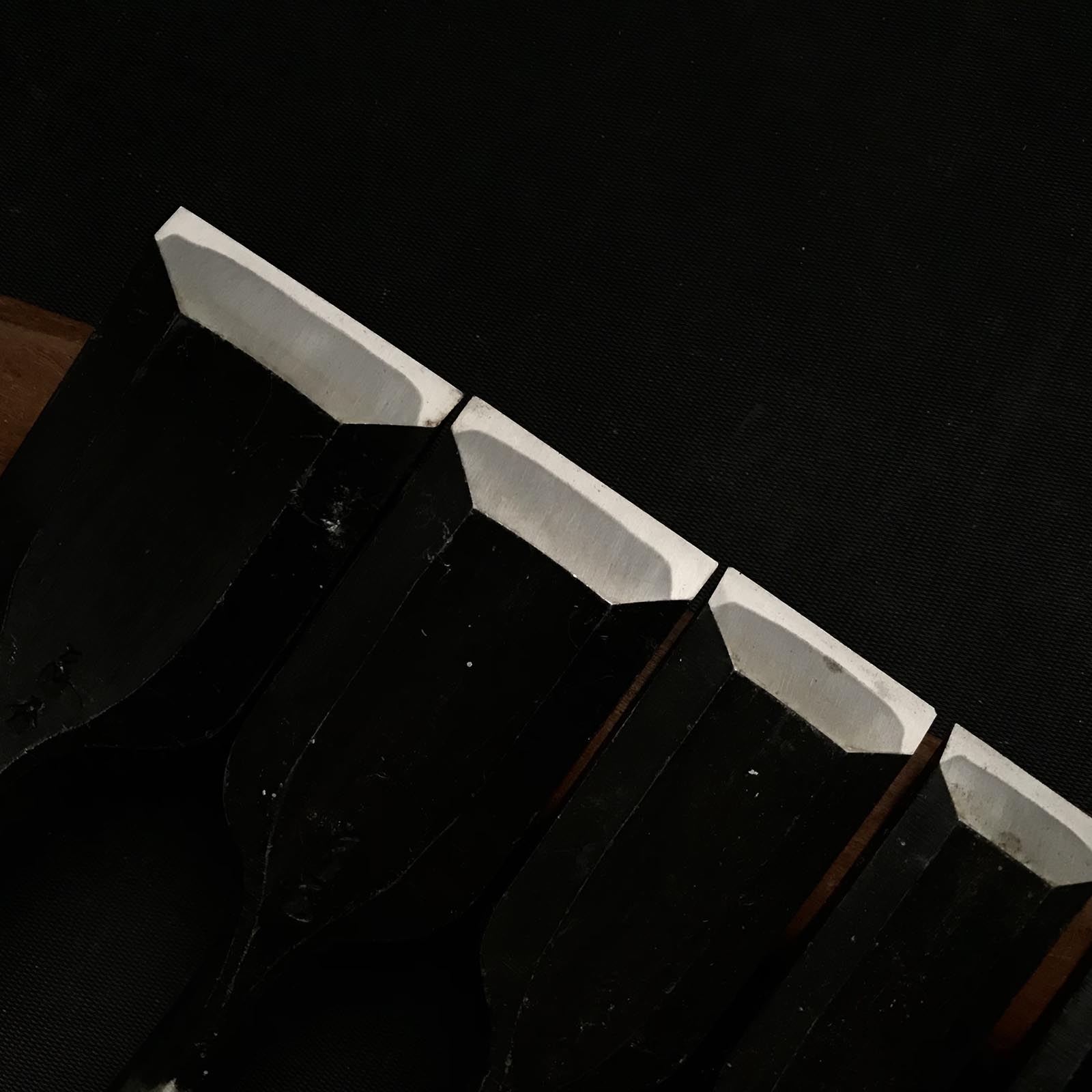 旧蔵 鍛治勇 ベンチノミセット 掘り出し物 鍛治勇 追入10本組鑿 おいれのみ