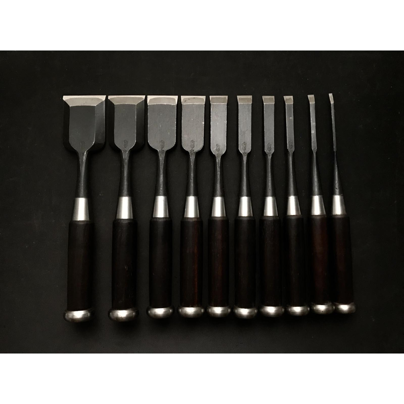 Old stock Hidari-Osahiro (Nagahiro) Kakuuchi Bench chisels set 掘出し物 左長弘 角打追入組鑿 10本組 紫檀柄 Oirenomi