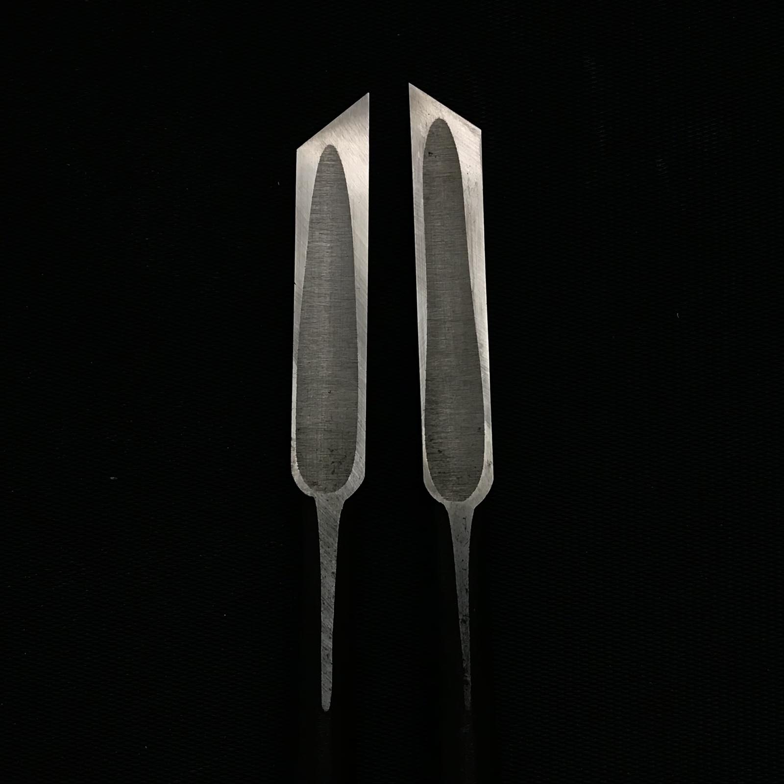 Hidari Hisasaku 2rd Bench Oblique chisels Set with Saya 左久作 特注 イスカ追入鑿 2本セット 鞘付 9mm