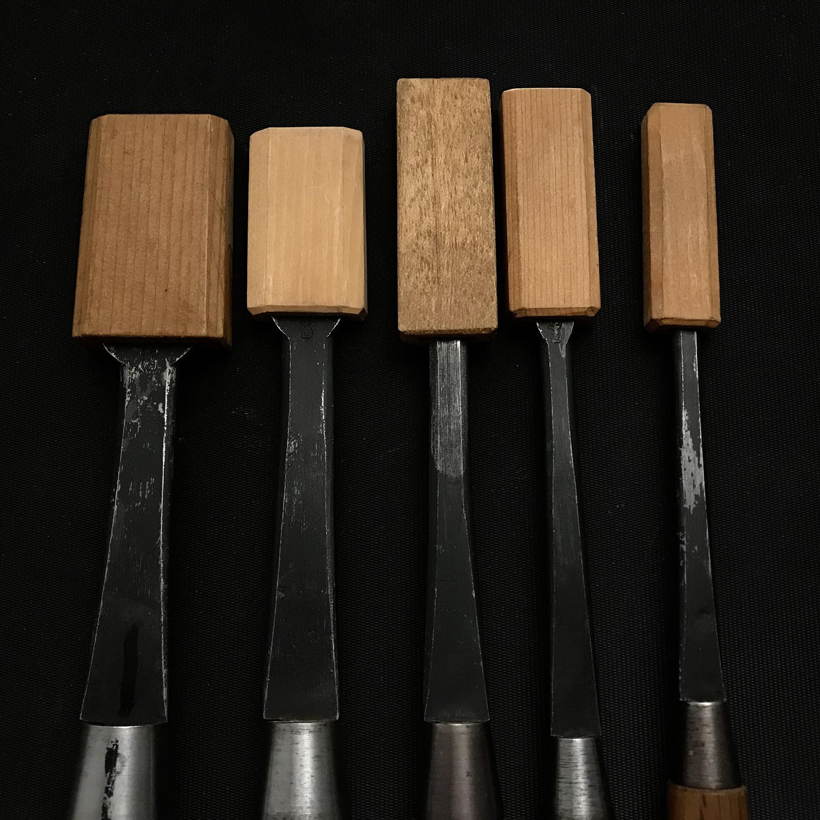 左久作 特注 平待鑿 5本セット 鞘付