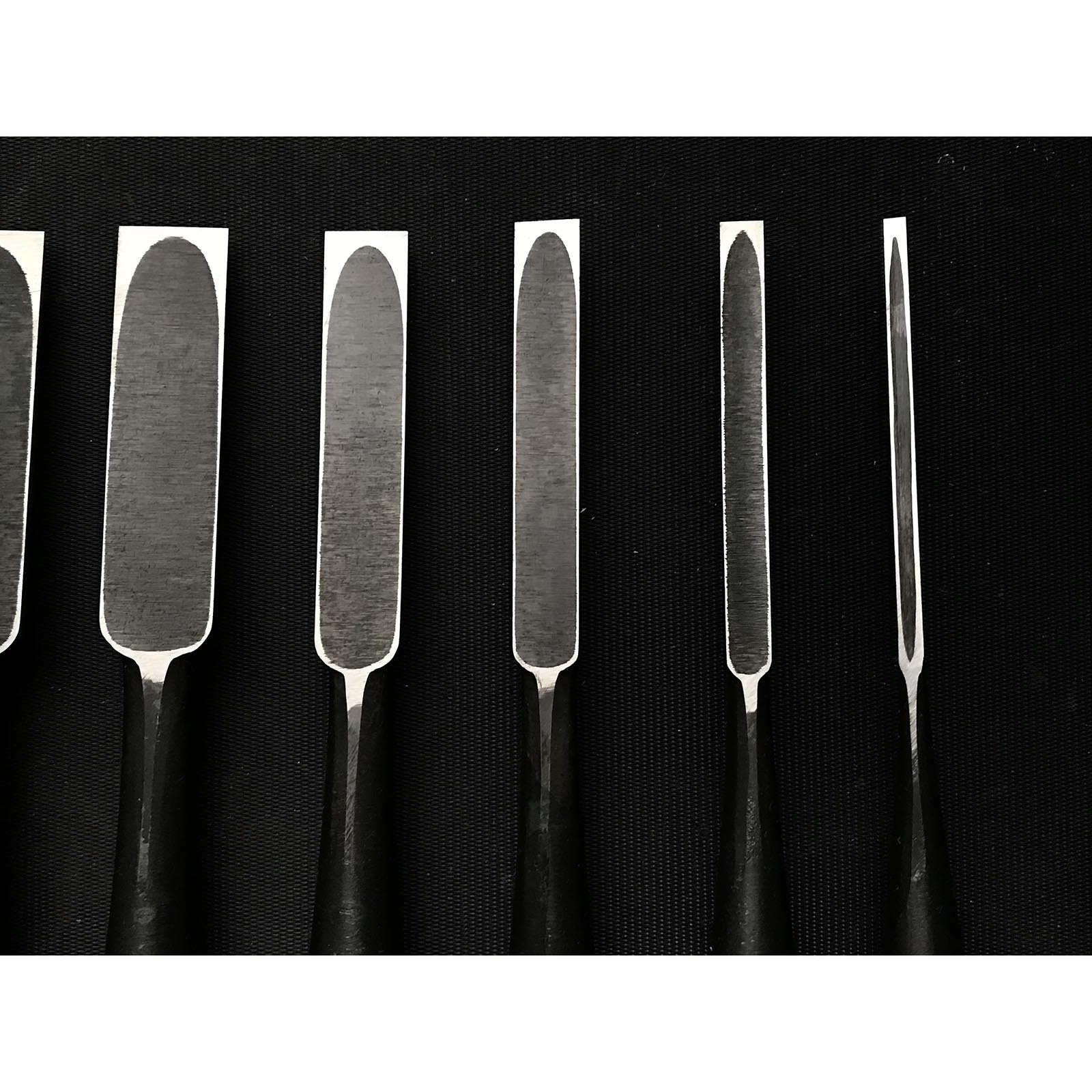 Old stock Kunikei Bench chisels set by Ikeda Yoshiro 掘出し物 池田慶郎氏 三代目国慶作 追入組鑿 Oirenomi