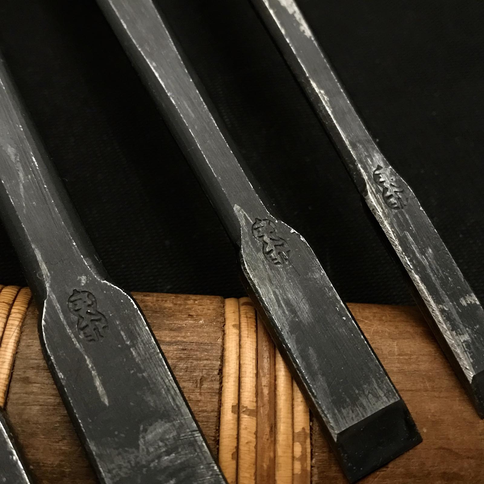 左久作 特注 平待鑿 5本セット 鞘付