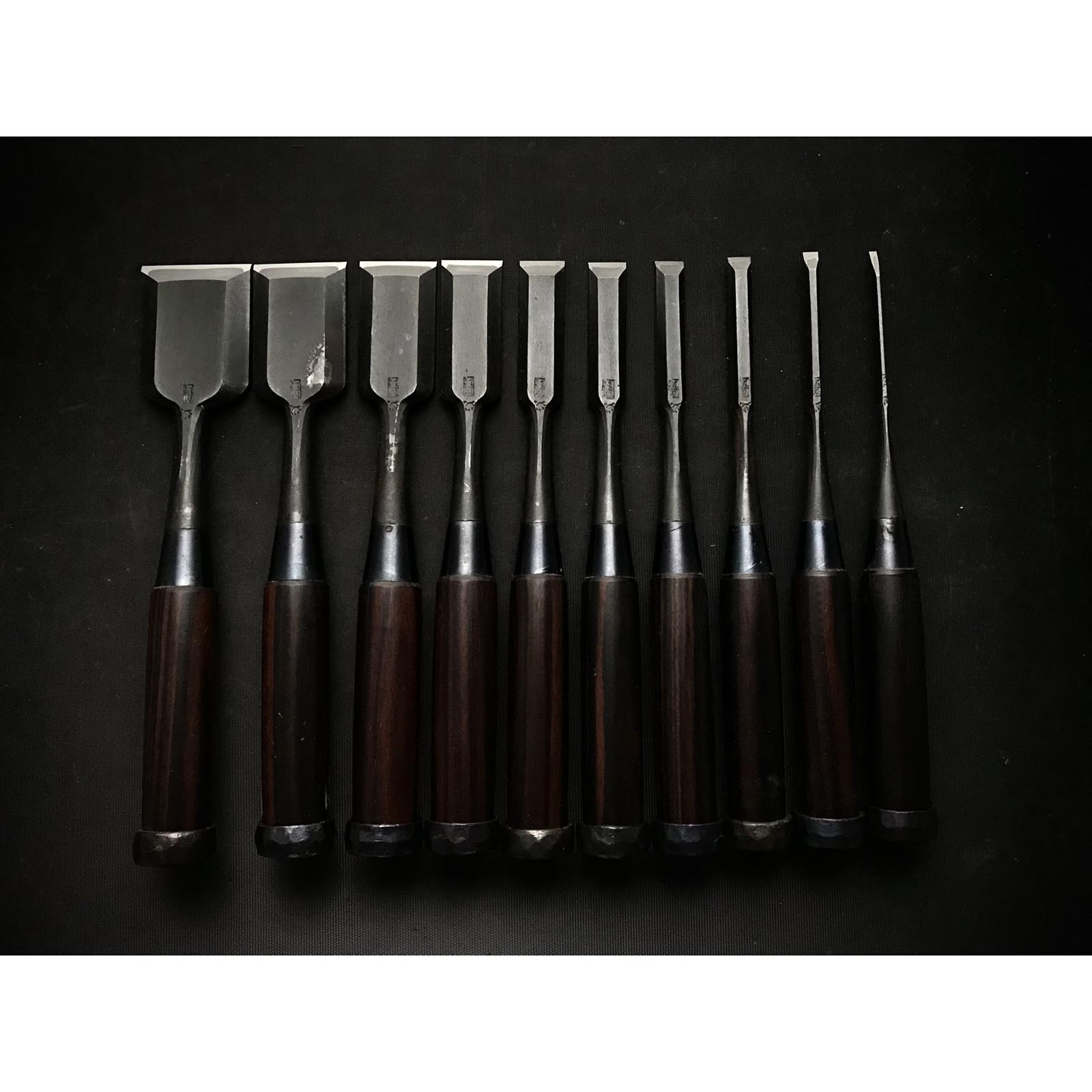 Old stock Kunikei Bench chisels set by Ikeda Yoshiro 掘出し物 池田慶郎氏 三代目国慶作 追入組鑿 Oirenomi