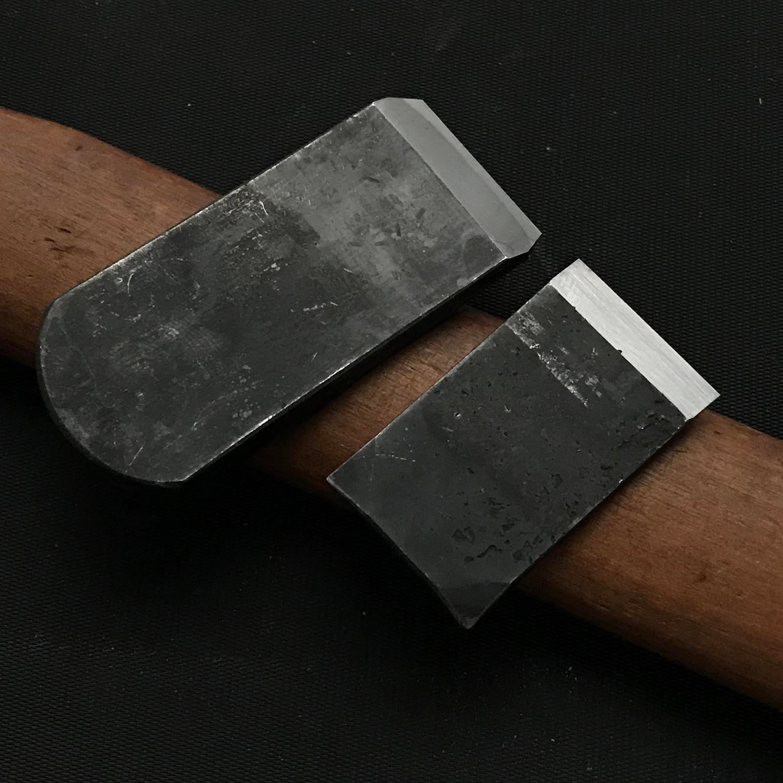 Yoshitaka Chamfer Plane 45° with blue steel. / 義隆 自由角面取鉋 30mm