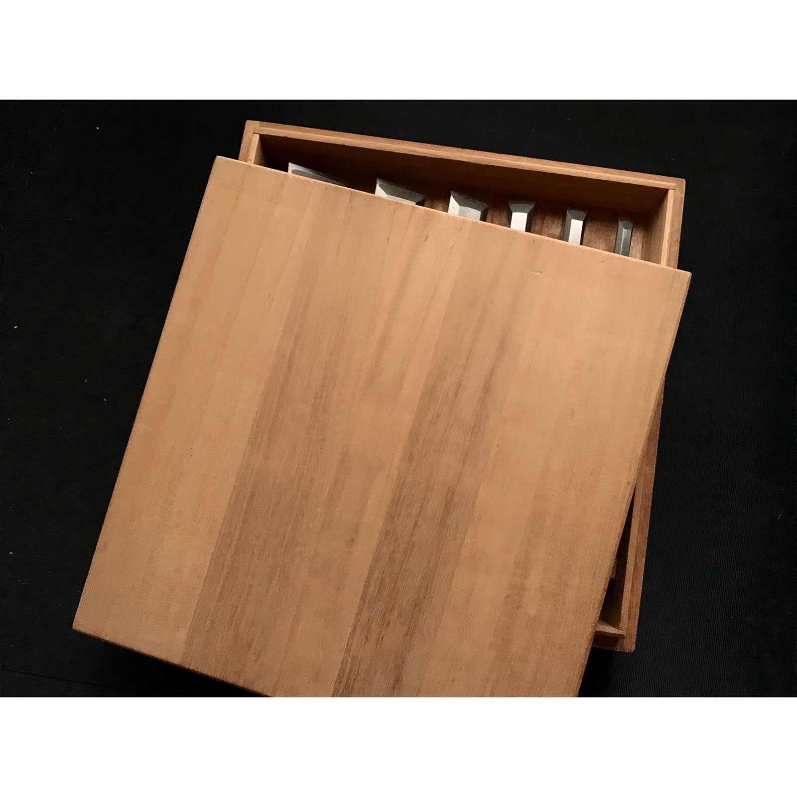 旧蔵 秀政 卓上ノミセット 龍彫り 掘り出し物 秀正 追入6本組鑿 紫檀柄 おいれのみ