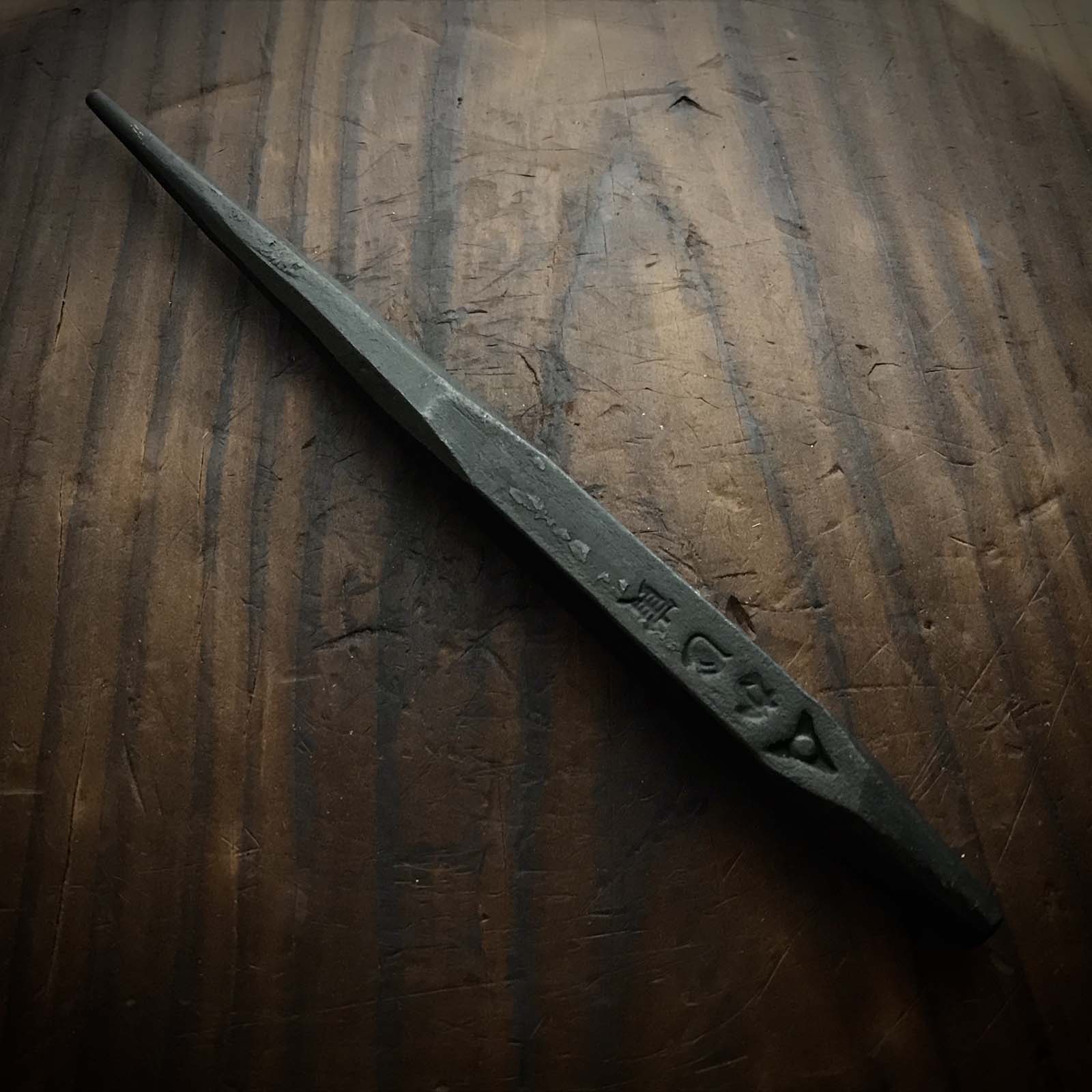 Kajitora かじ寅 | Kugishime ( Japanese Nail Set ) 釘〆 | Square 角 180mm