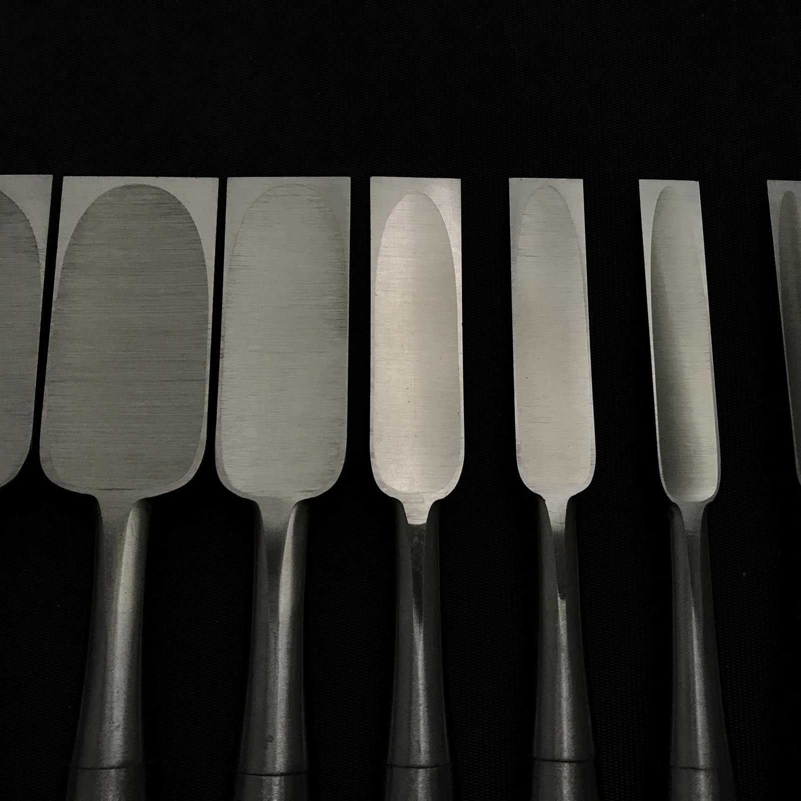 助丸 四代目ハイス鋼ベンチノミセット 四代助丸 碓氷淑郎 ハイス鋼追入組鑿 おいれのみ