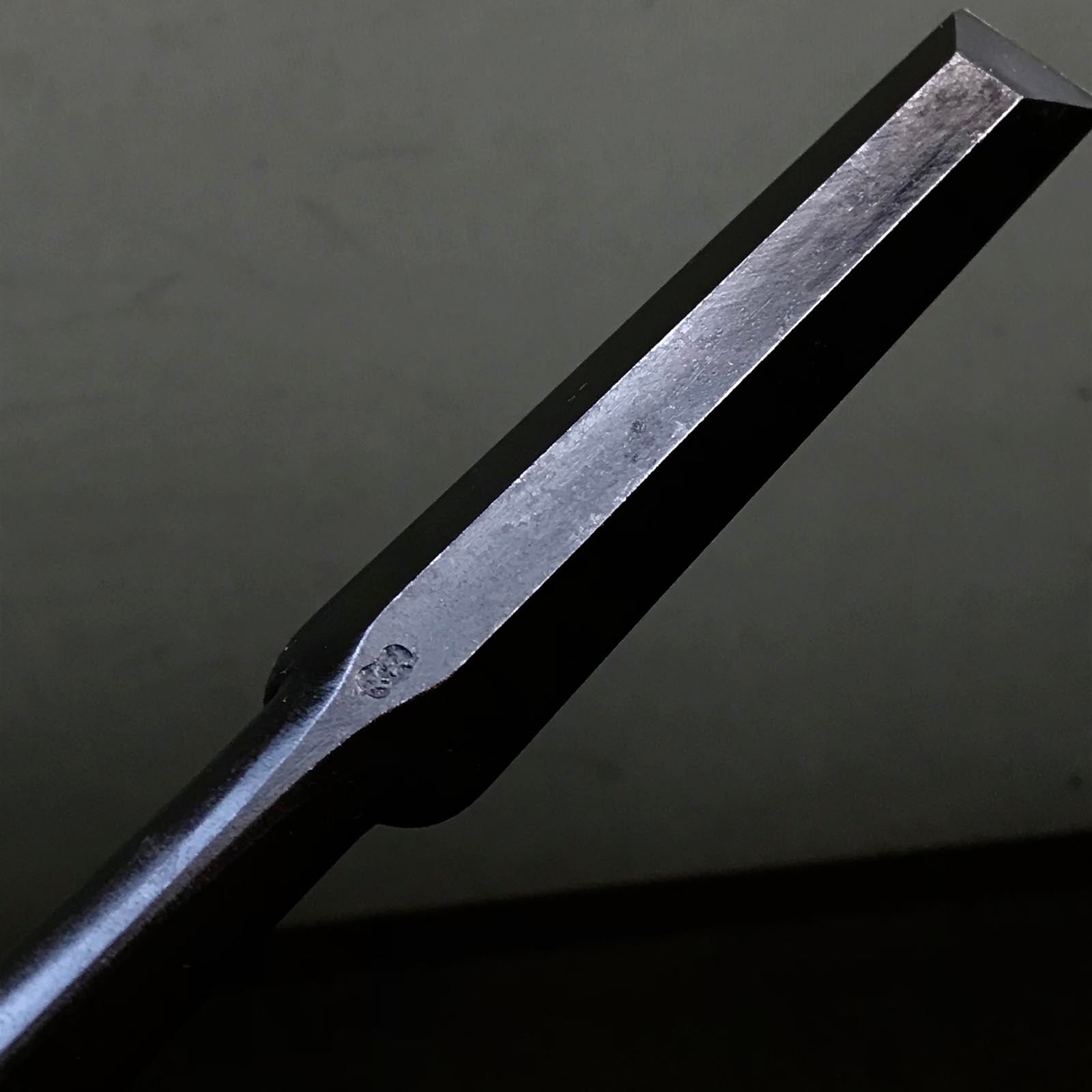 旧株 友弘 鑿(おおつきのみ、ほんつきのみ) 掘り出し物 友弘 本突き鑿 紫檀柄 24mm