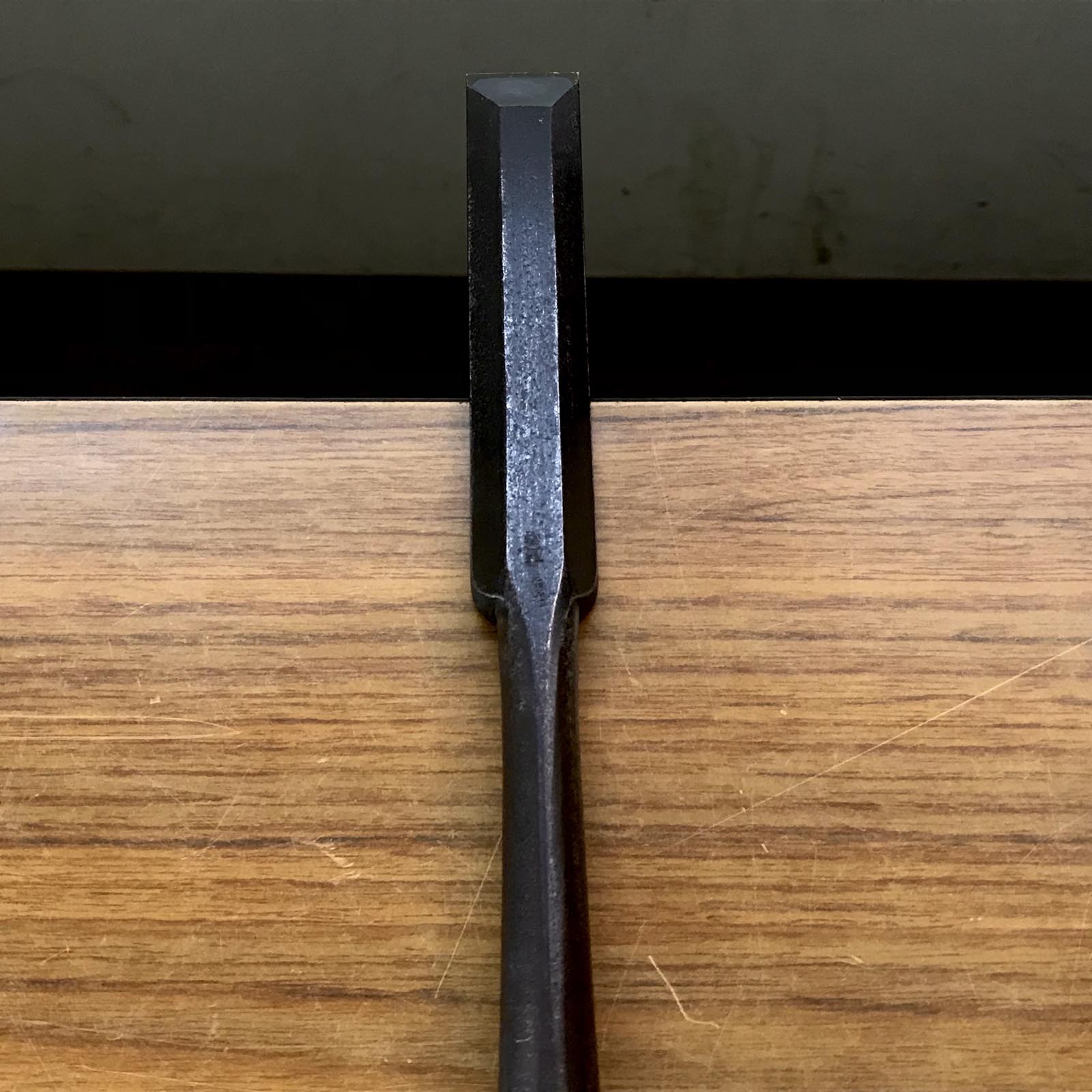 旧蔵広重鑿(大月のみ、本月のみ) 掘り出し物 廣重本突き鑿 24mm