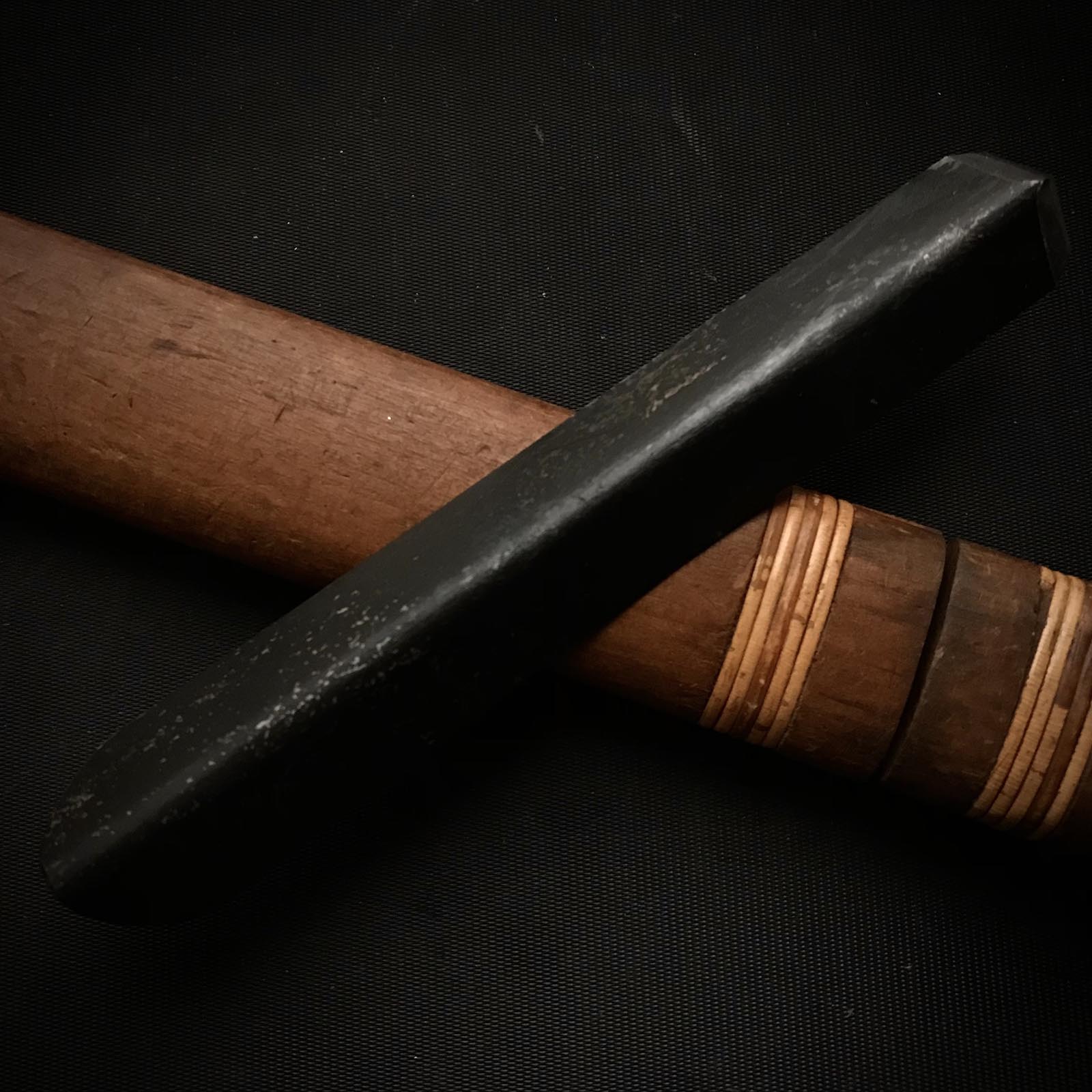 Ha Kanna Kumiko Kanna with white steel by Muneaki 葉鉋 組子用 麻の葉鉋 30° 猪本台 宗秋刃