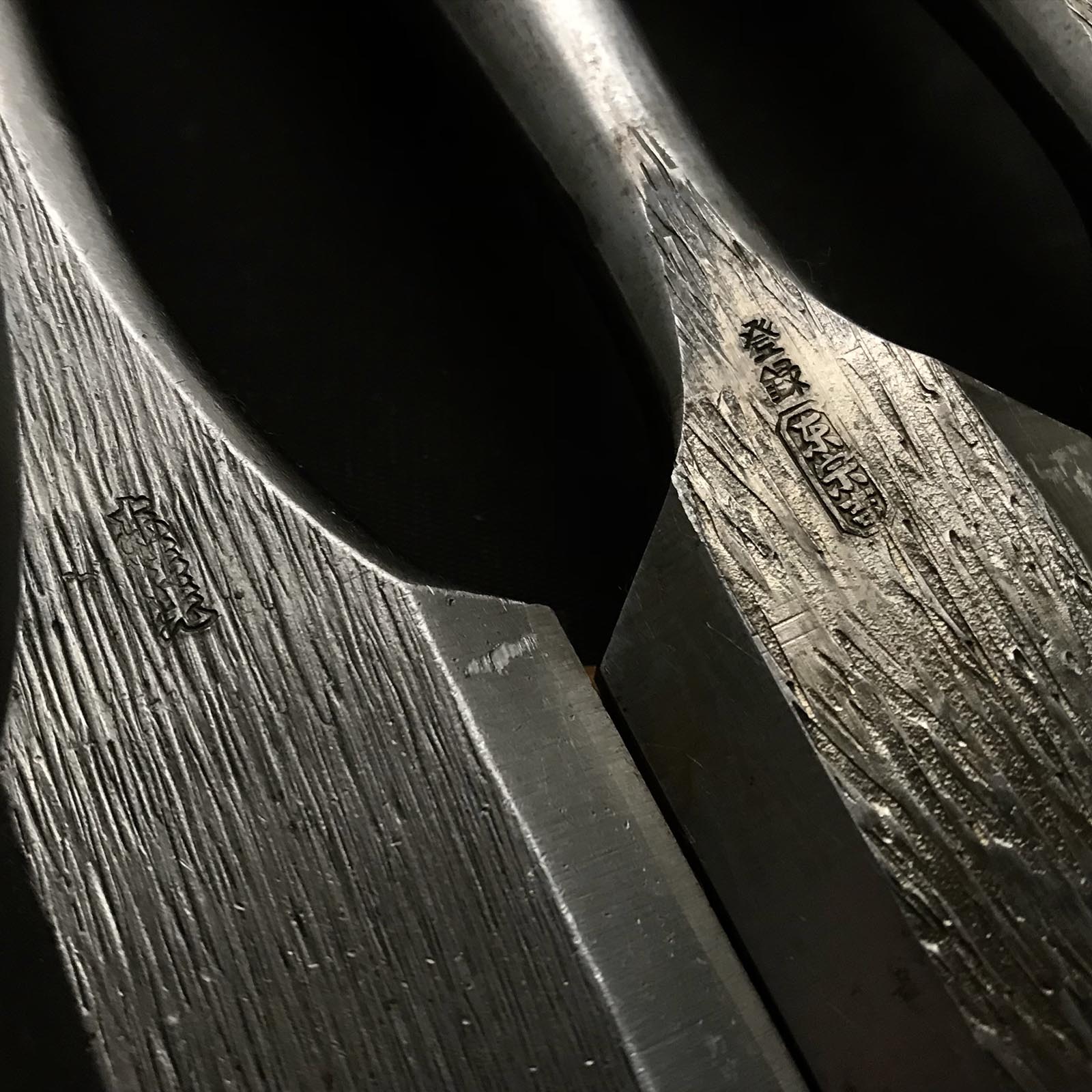 【古道具の流用】 三裏剣先式鑿 道具再利用 三つ裏 剣先鑿 48,42,36,24mm