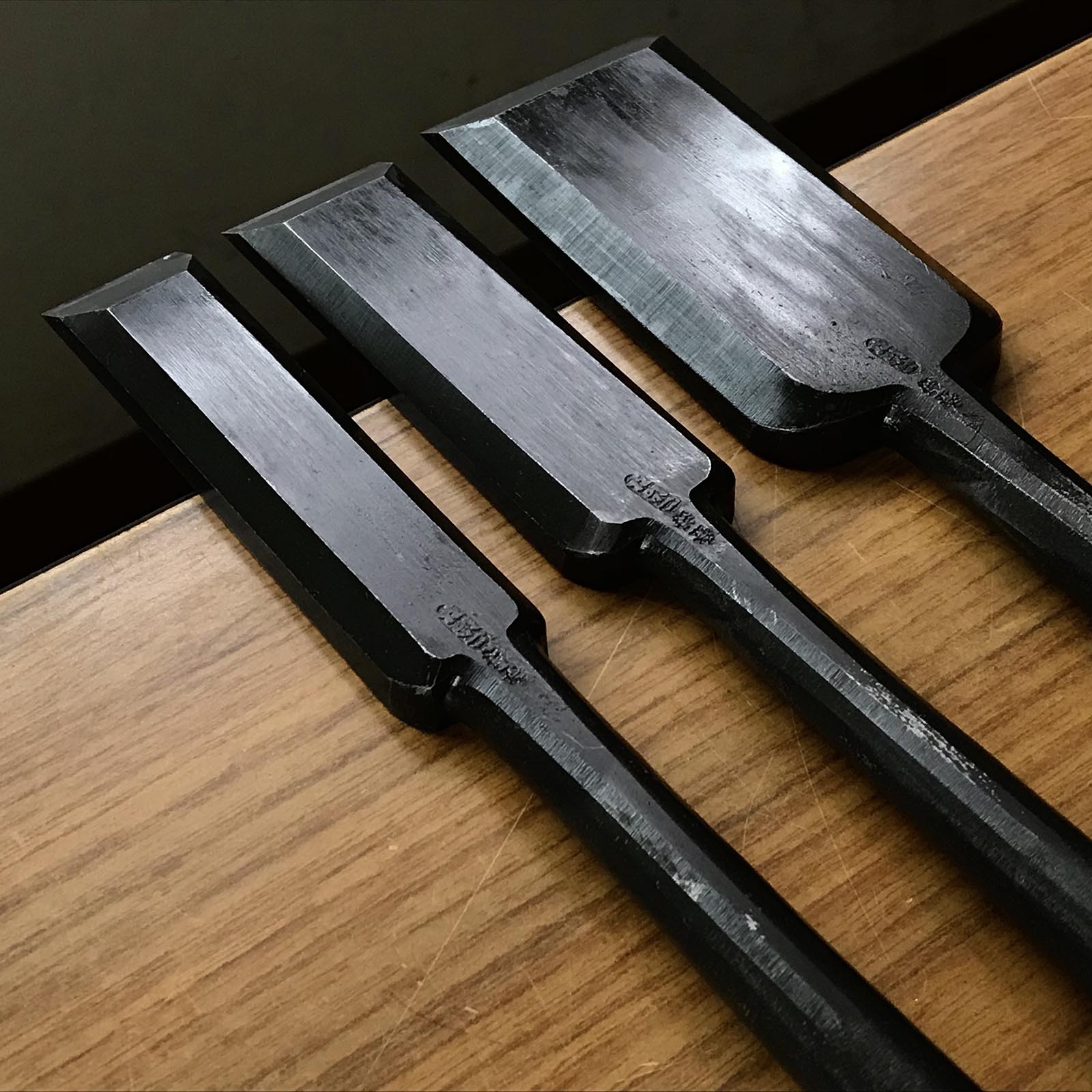 Fujihiro Slick Chisels Long type (Anayanomi) by Chuutarou Imai 今井忠太郎作 二治弘 穴屋鑿 長型 48,30,24mm