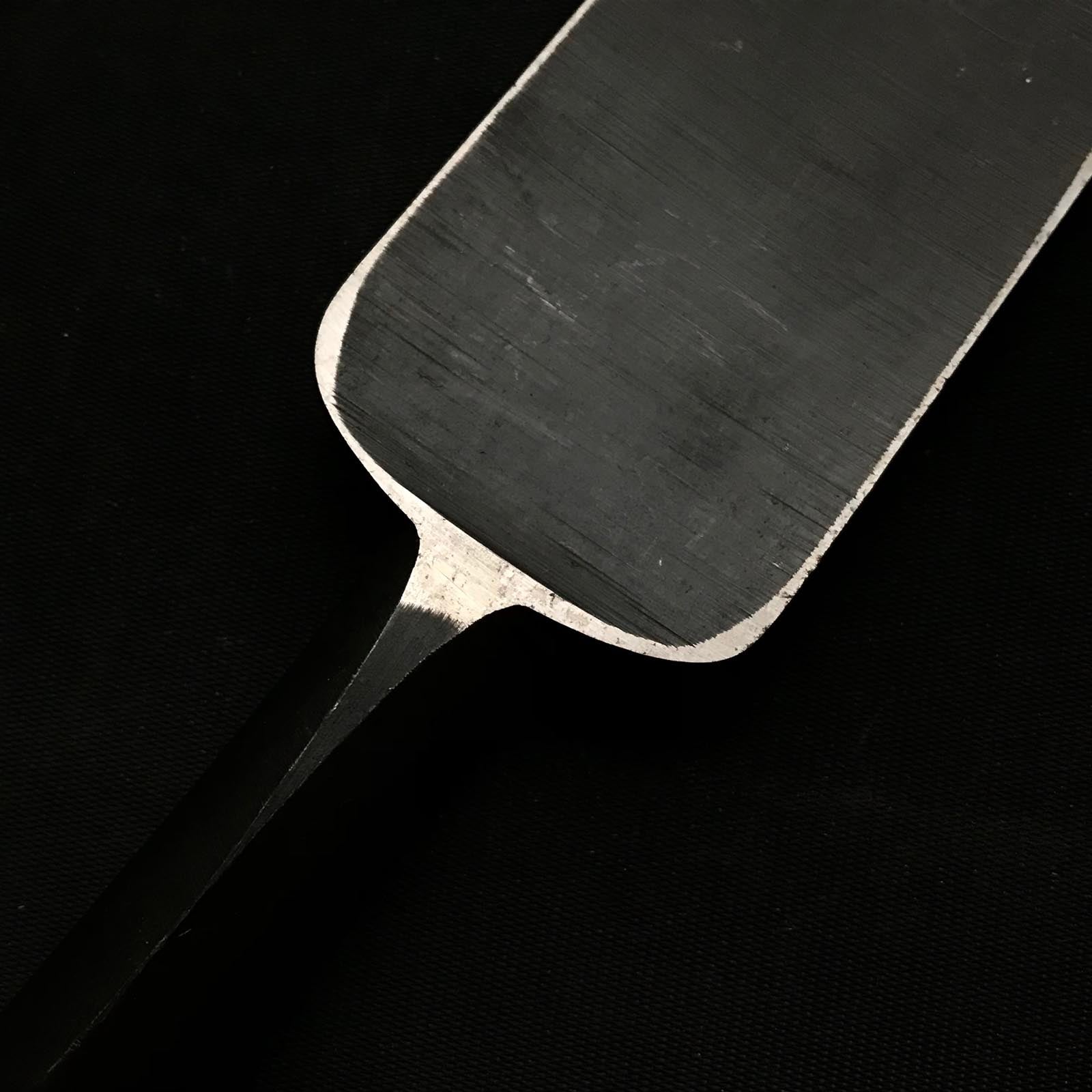 旧在庫 沖山 穴屋ノミ 白鋼付 掘り出し物 起山 穴屋鑿 松炭手打 48mm