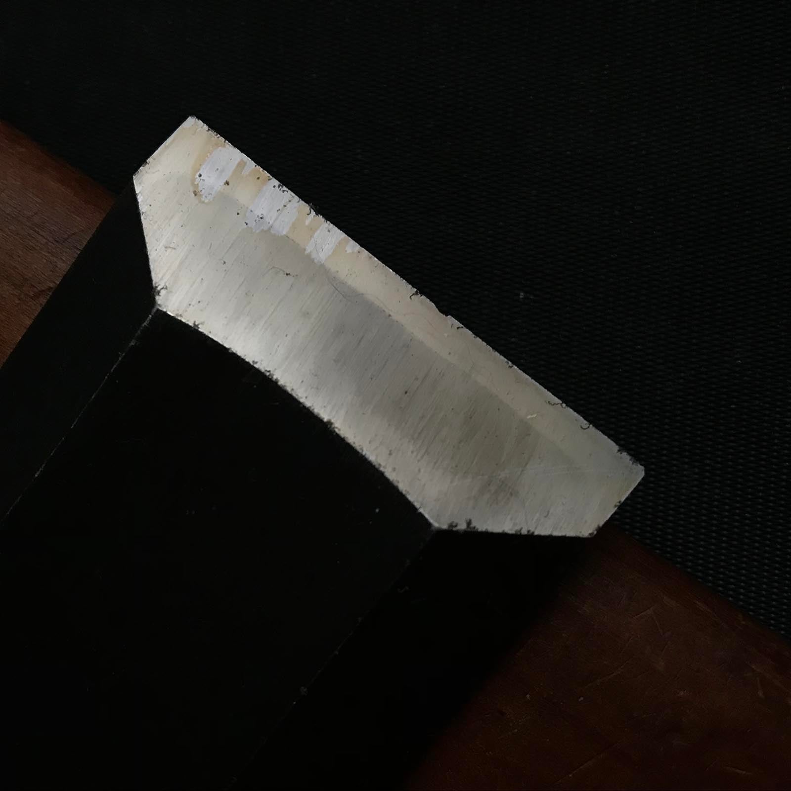 旧在庫 沖山 穴屋ノミ 白鋼付 掘り出し物 起山 穴屋鑿 松炭手打 48mm