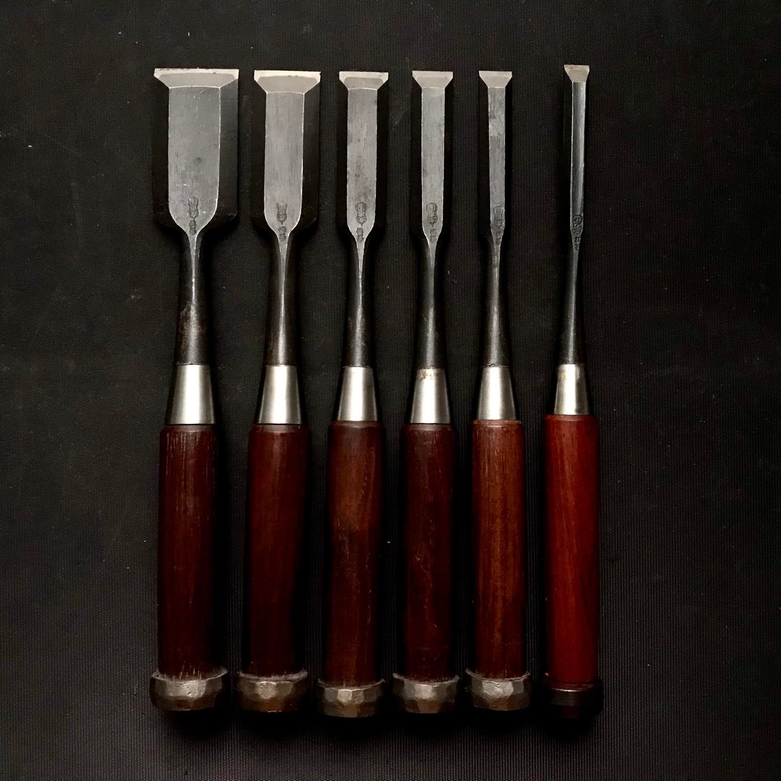 Old stock Hidari-Ichikuni Bench chisels set 掘出し物 左市國 追入6本組鑿 紫檀柄 Oirenomi
