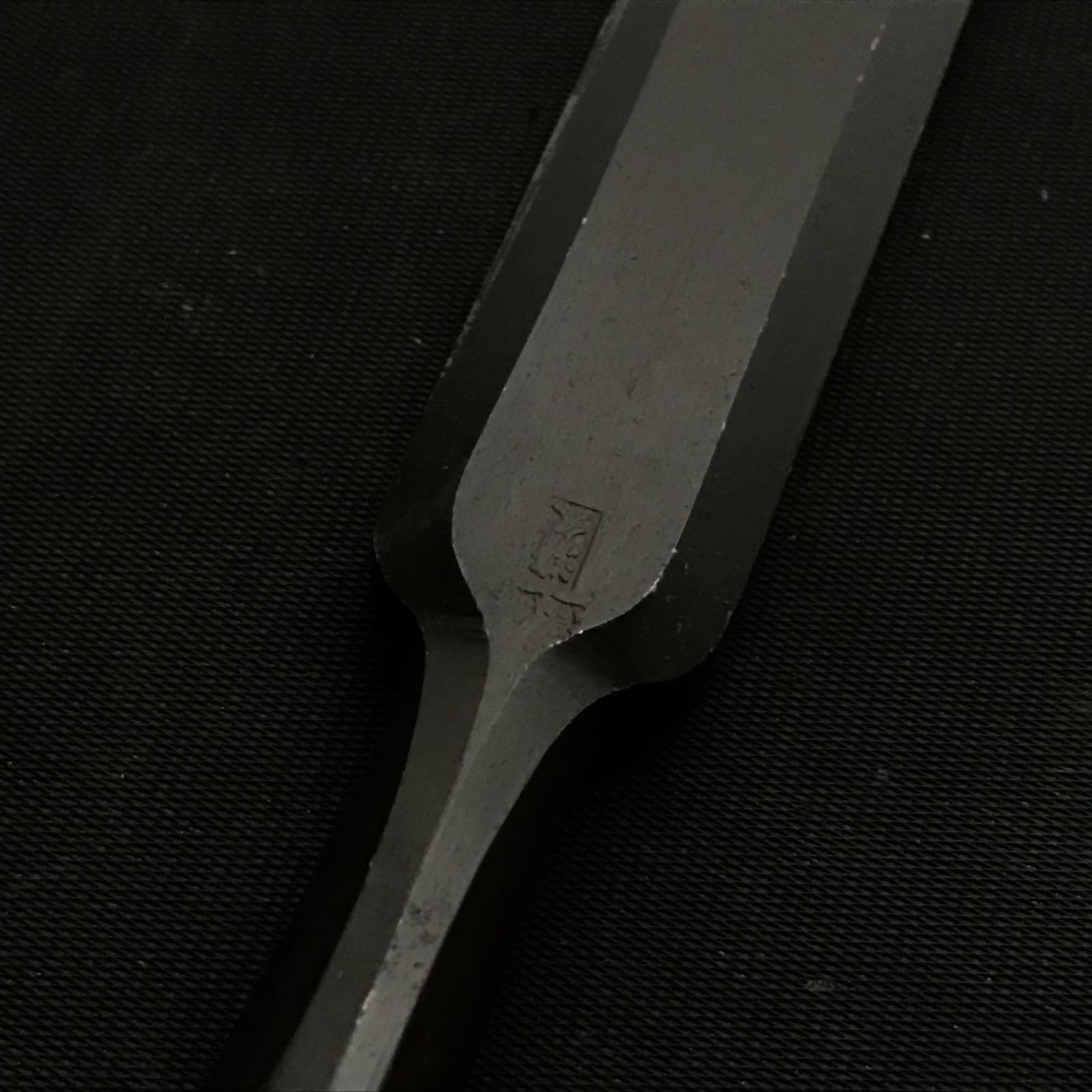 Old stoxk Kiyohisa shorter Timber chisels by Watanabe Kiyoe 渡辺清栄作 清久作 中叩鑿 24mm