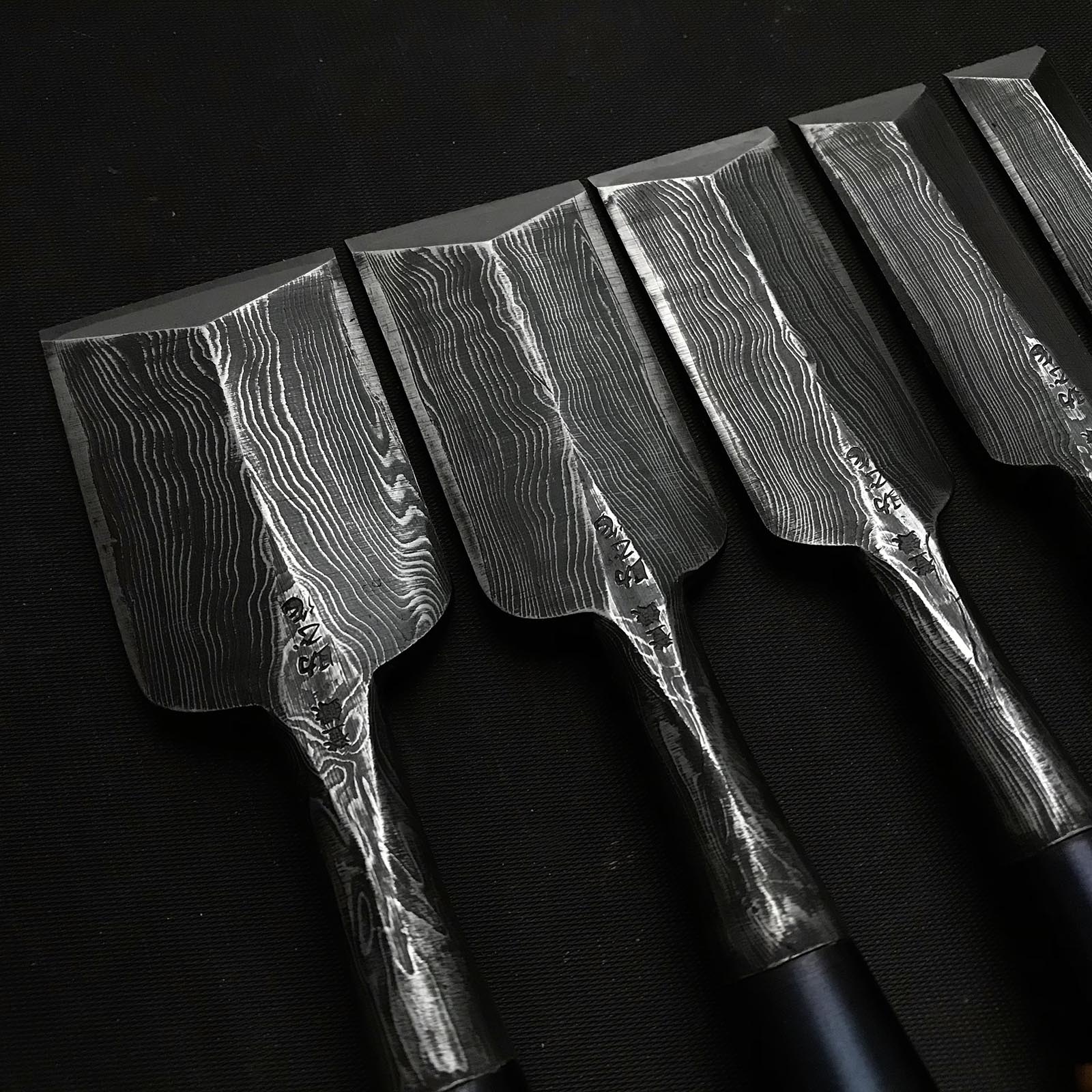 助正 墨流し 鎬追入組鑿