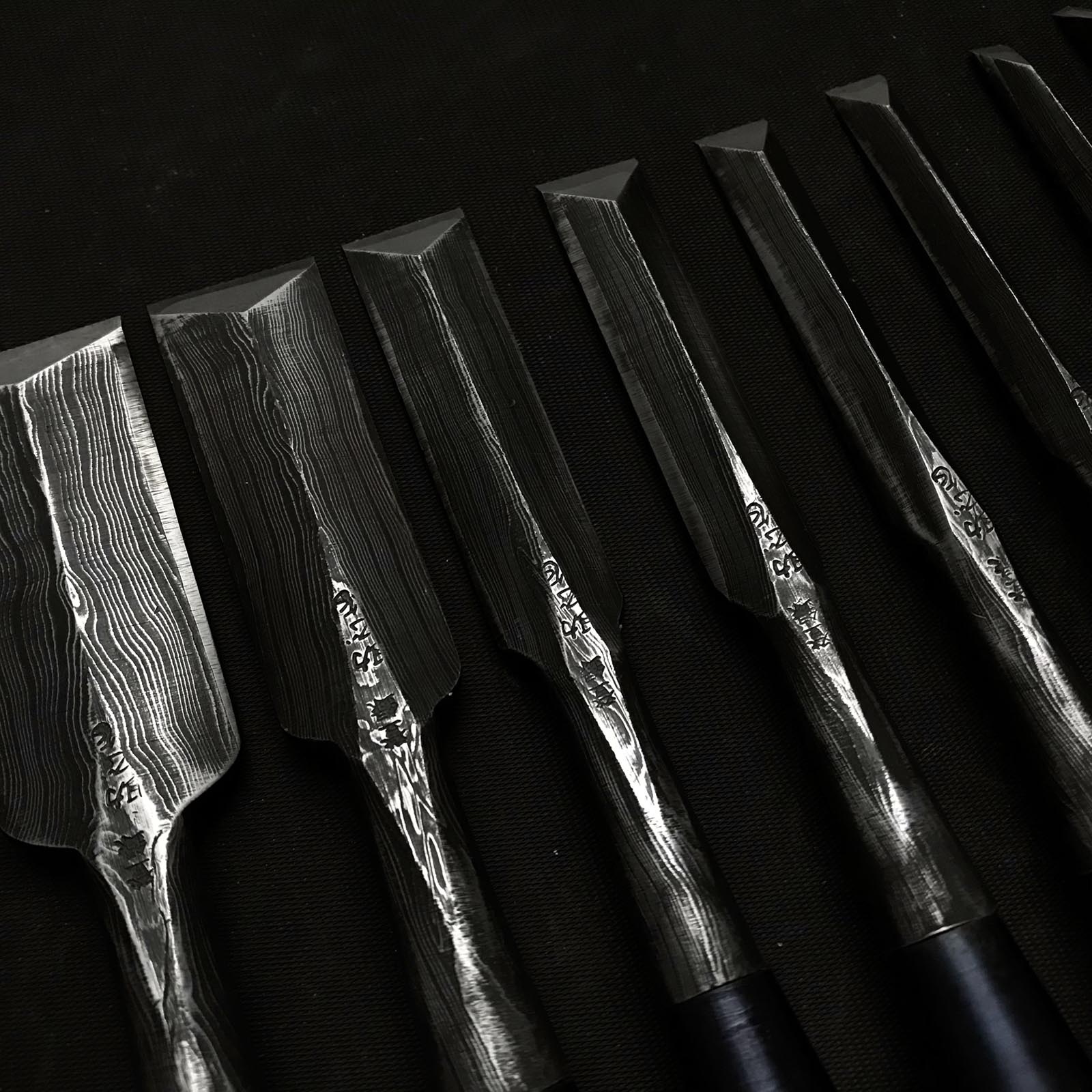 助正 墨流し 鎬追入組鑿