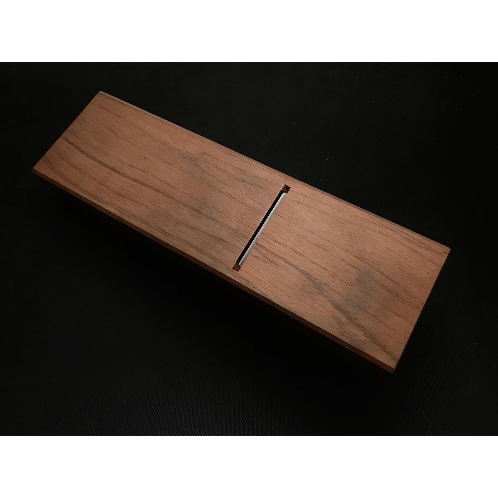 Lightly used Awaji No Yunagi Smoothing Plane (Kanna) by Chiyotsuru Sadahide First Generation 初代千代鶴貞秀 仕上げ鉋 淡路の夕凪 80mm