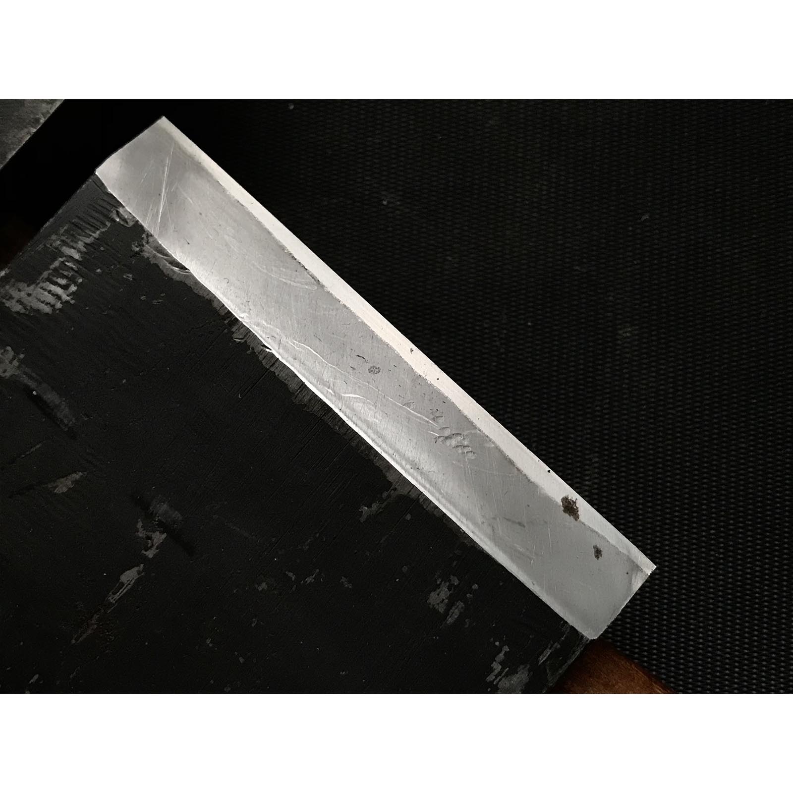 Lightly used Awaji No Yunagi Smoothing Plane (Kanna) by Chiyotsuru Sadahide First Generation 初代千代鶴貞秀 仕上げ鉋 淡路の夕凪 80mm