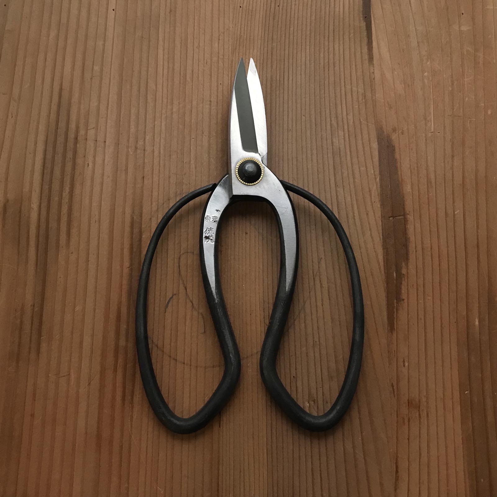 Old stock Hand made Okubo Shears By Kouetsu with blue steel 掘出し物 侊悦 大久保鋏 手作り 青紙鋼 190mm