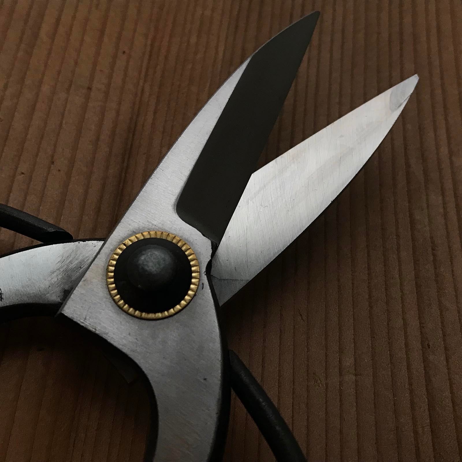 Old stock Hand made Okubo Shears By Kouetsu with blue steel 掘出し物 侊悦 大久保鋏 手作り 青紙鋼 190mm