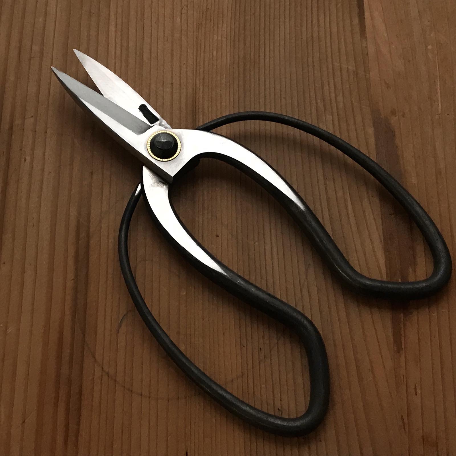 Old stock Hand made Okubo Shears By Kouetsu with blue steel 掘出し物 侊悦 大久保鋏 手作り 青紙鋼 190mm