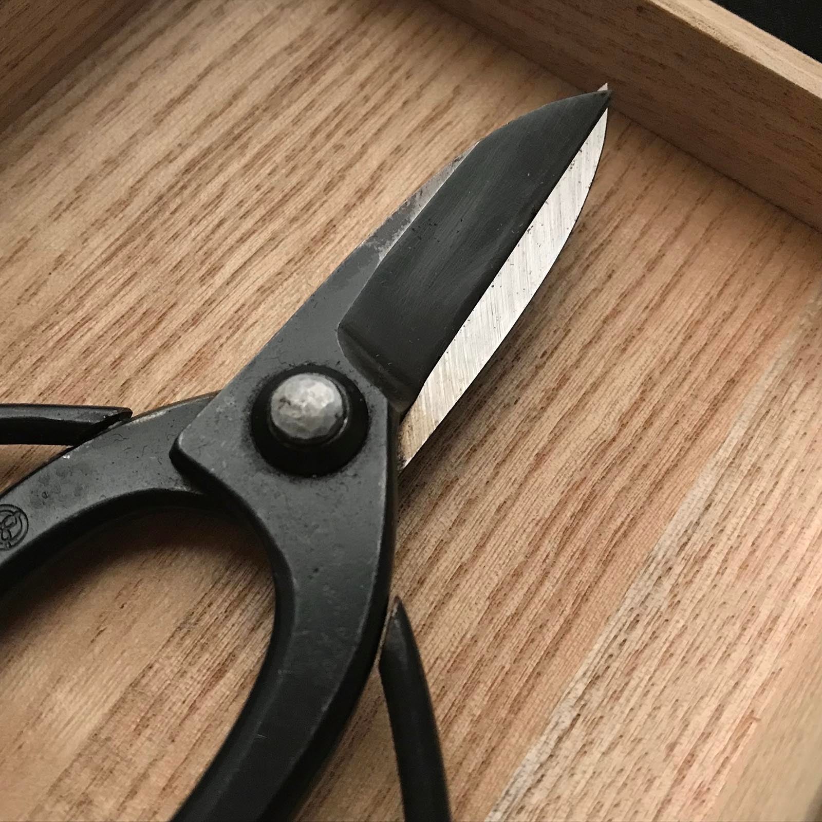 古株 国治 手作り 大久保鋏 掘り出し物 國治 大久保鋏 手作り 190mm