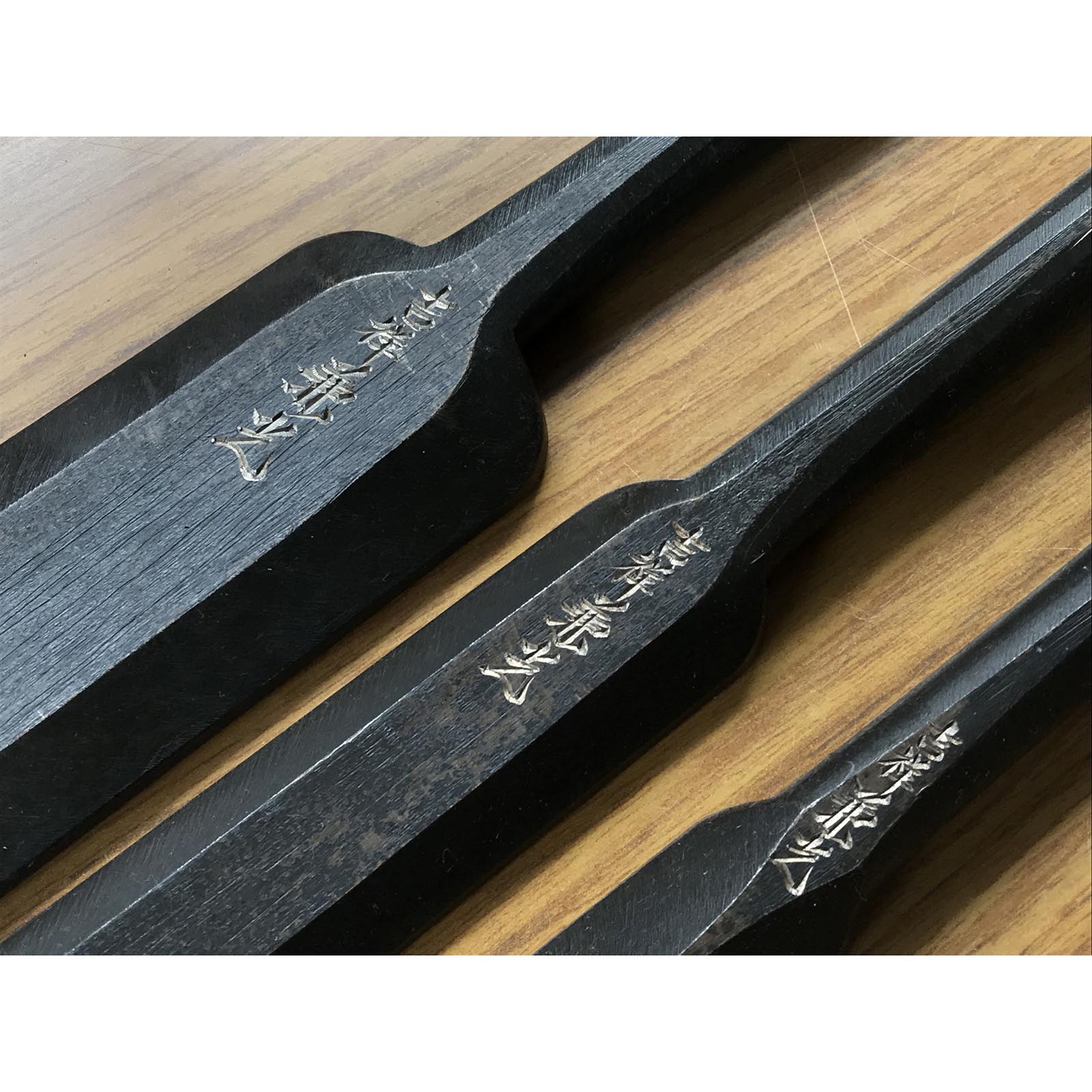 Kishokanemitsu Slick Chisels Set with hand made Triple ura 吉祥兼光 本突き組鑿 三つ裏 48mm 30mm 24mm