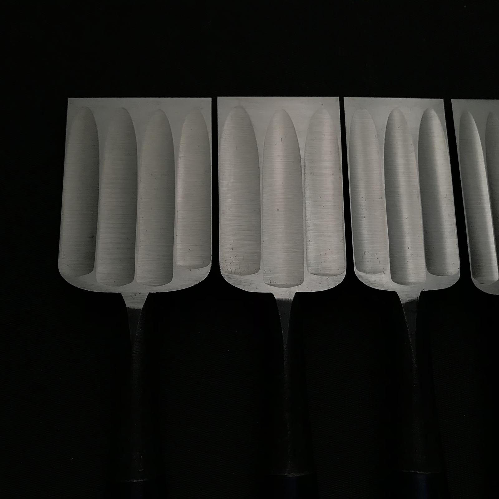 助丸四代目 碓井義雄作 卓上ノミ 木箱入り 四代助丸 碓氷淑郎 追入組鑿 桐箱付 おいれのみ