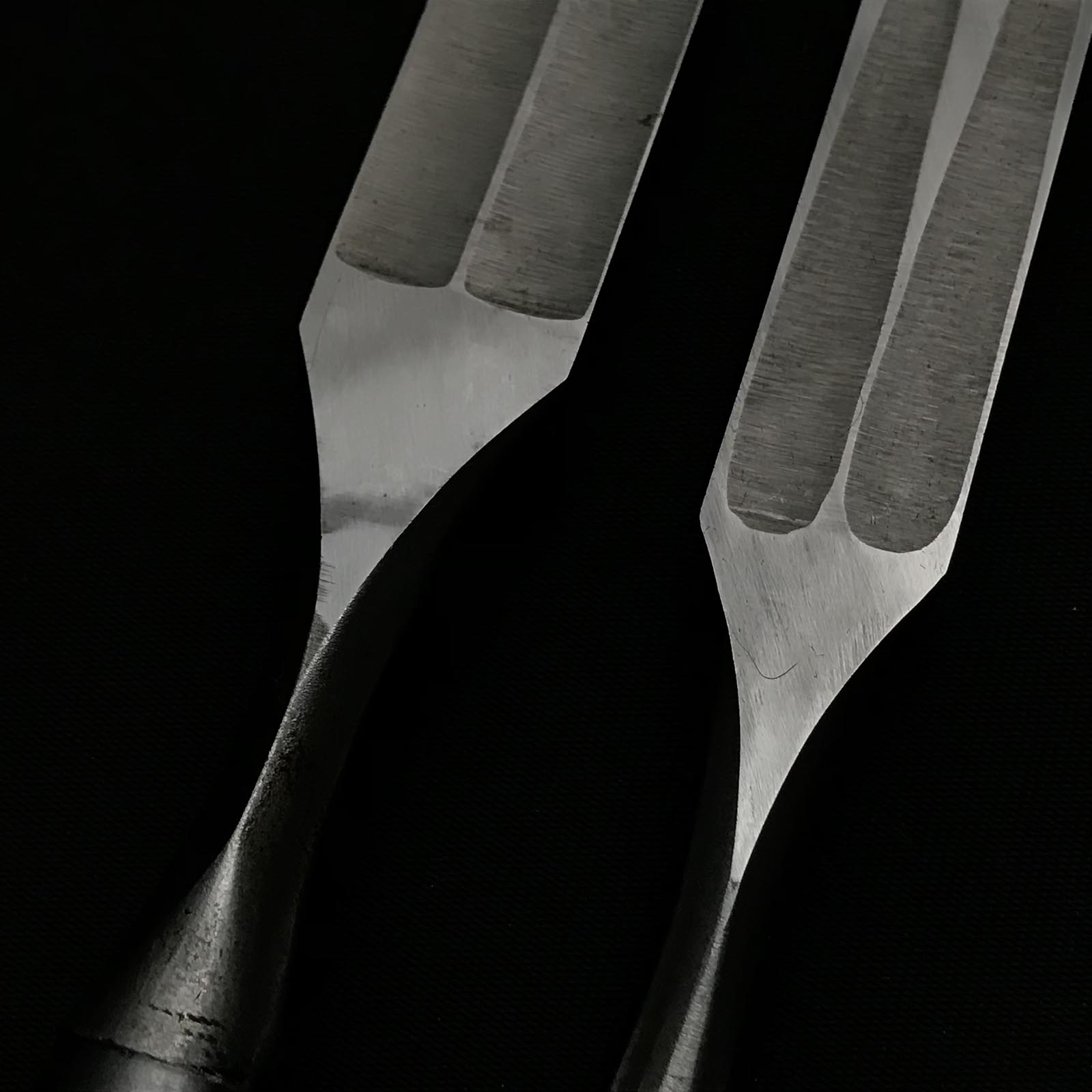 【古道具の流用】 三裏剣先式鑿 道具再利用 三つ裏 剣先鑿 48,42,36,24mm