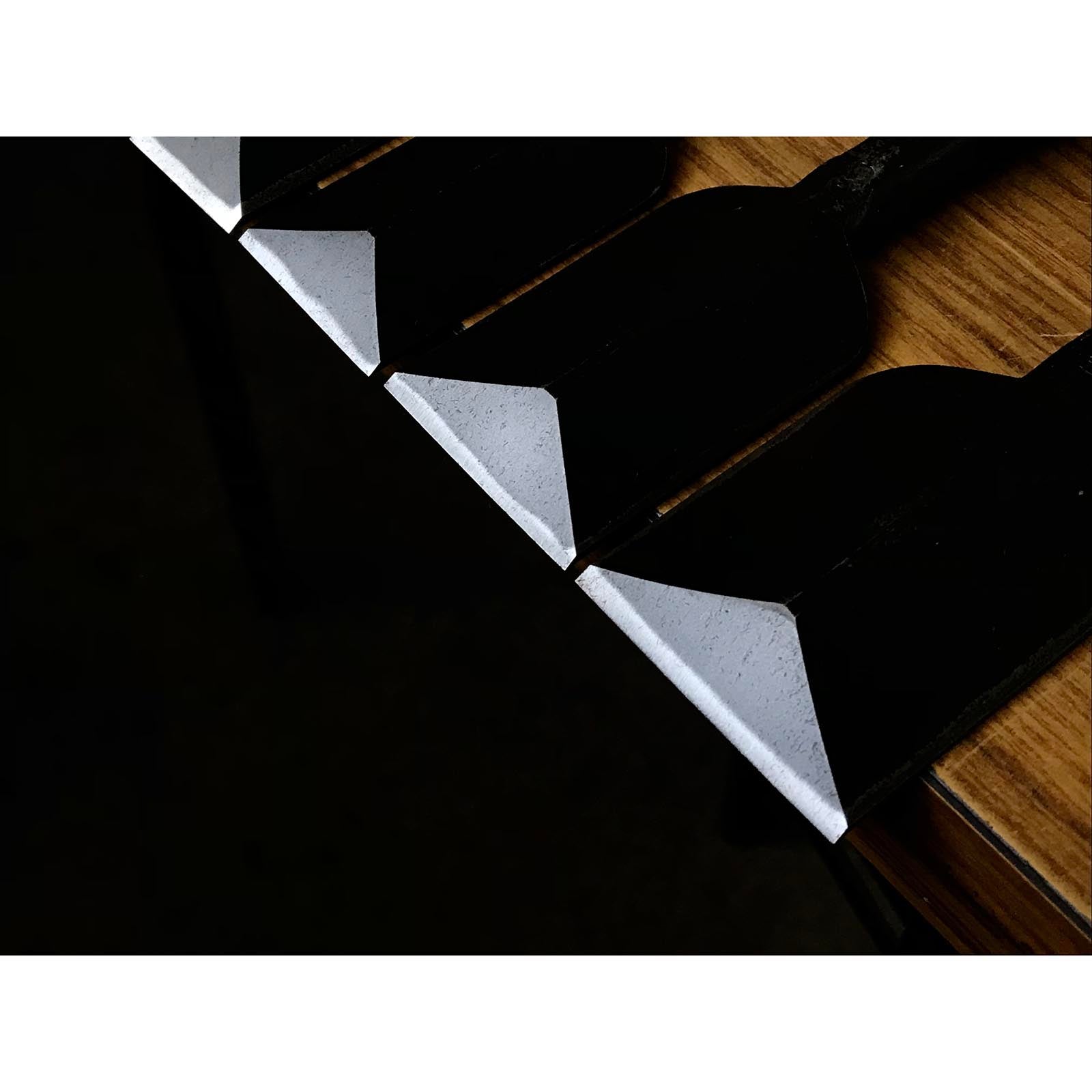 旧蔵 長広(ながひろ)初期作 アリノミセット 掘り出し物 長弘 鎬追入組鑿 10本組 おいれのみ