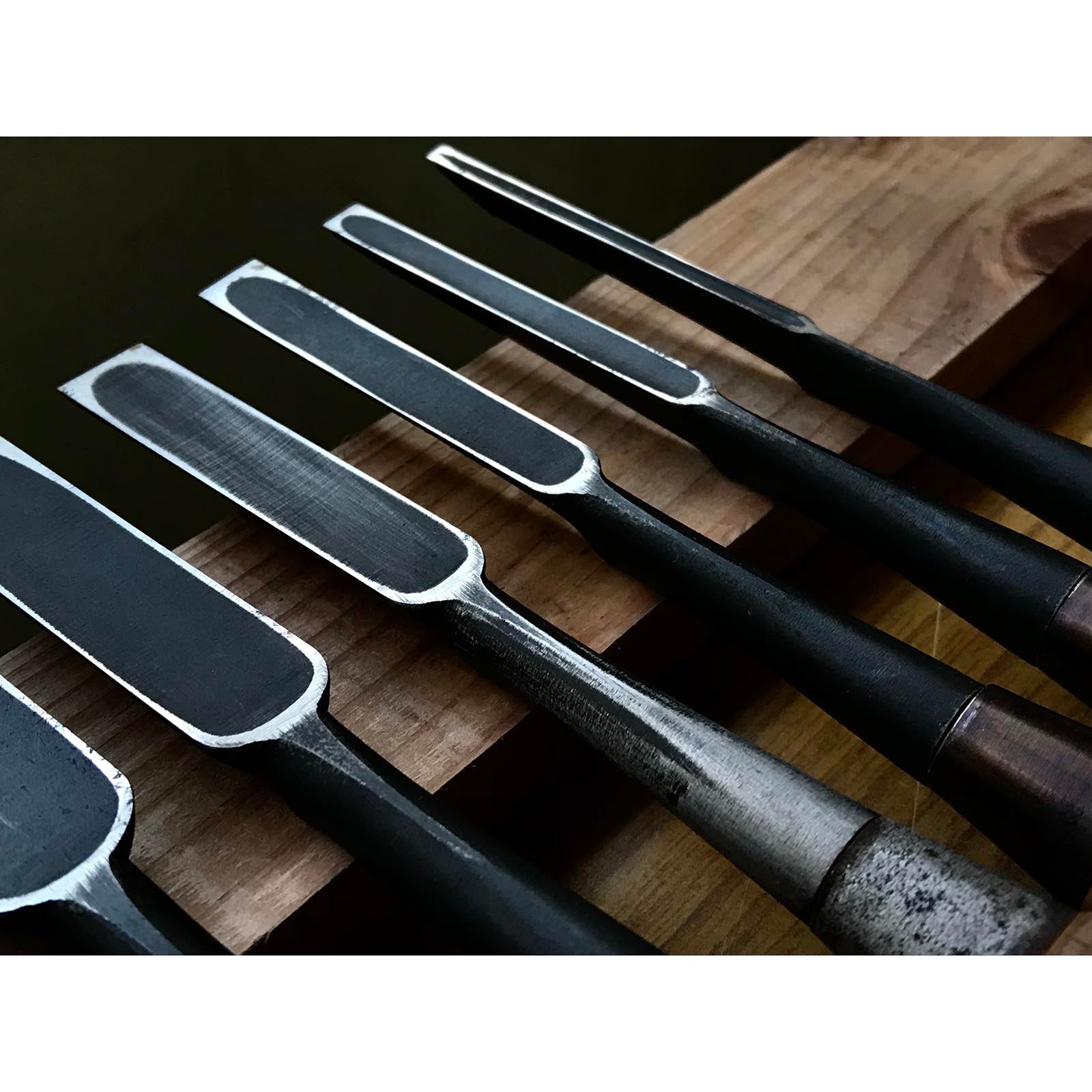 旧蔵 長広(ながひろ)初期作 アリノミセット 掘り出し物 長弘 鎬追入組鑿 10本組 おいれのみ