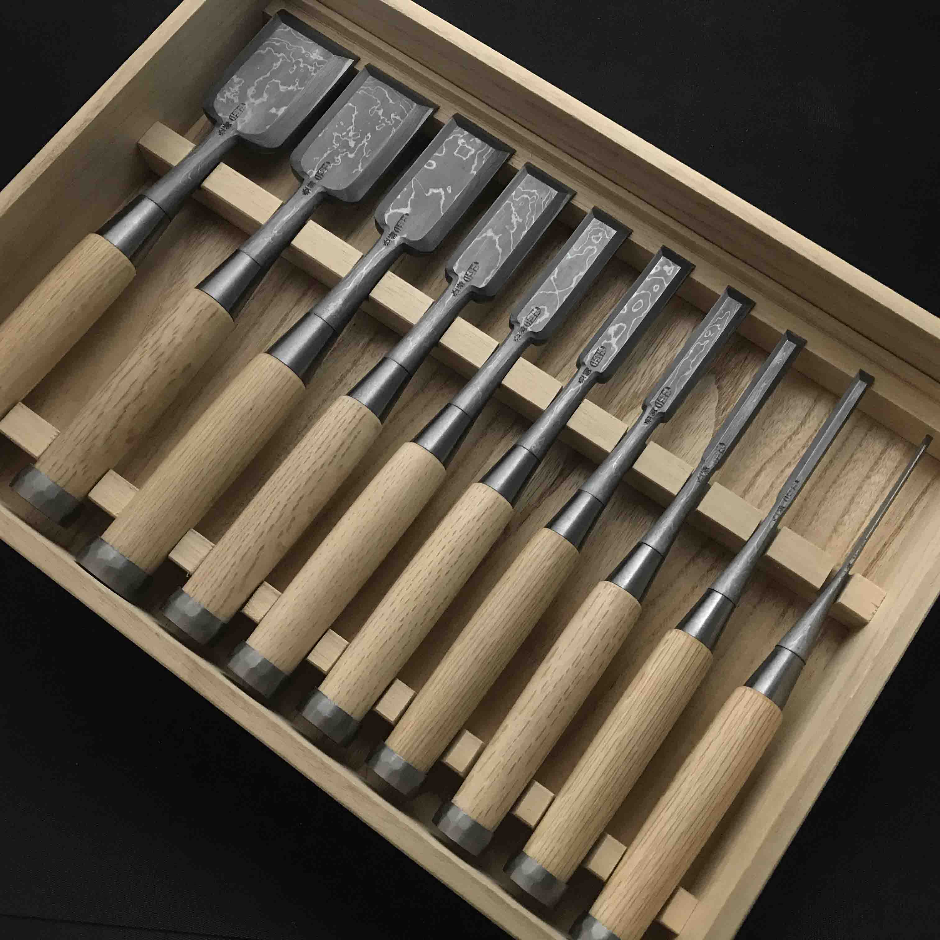 Fujihiro Kitaechi Bench chisels set by Chuutarou Imai 今井忠太郎作 二治弘 鍛地金 追入組鑿 Oiirenomi