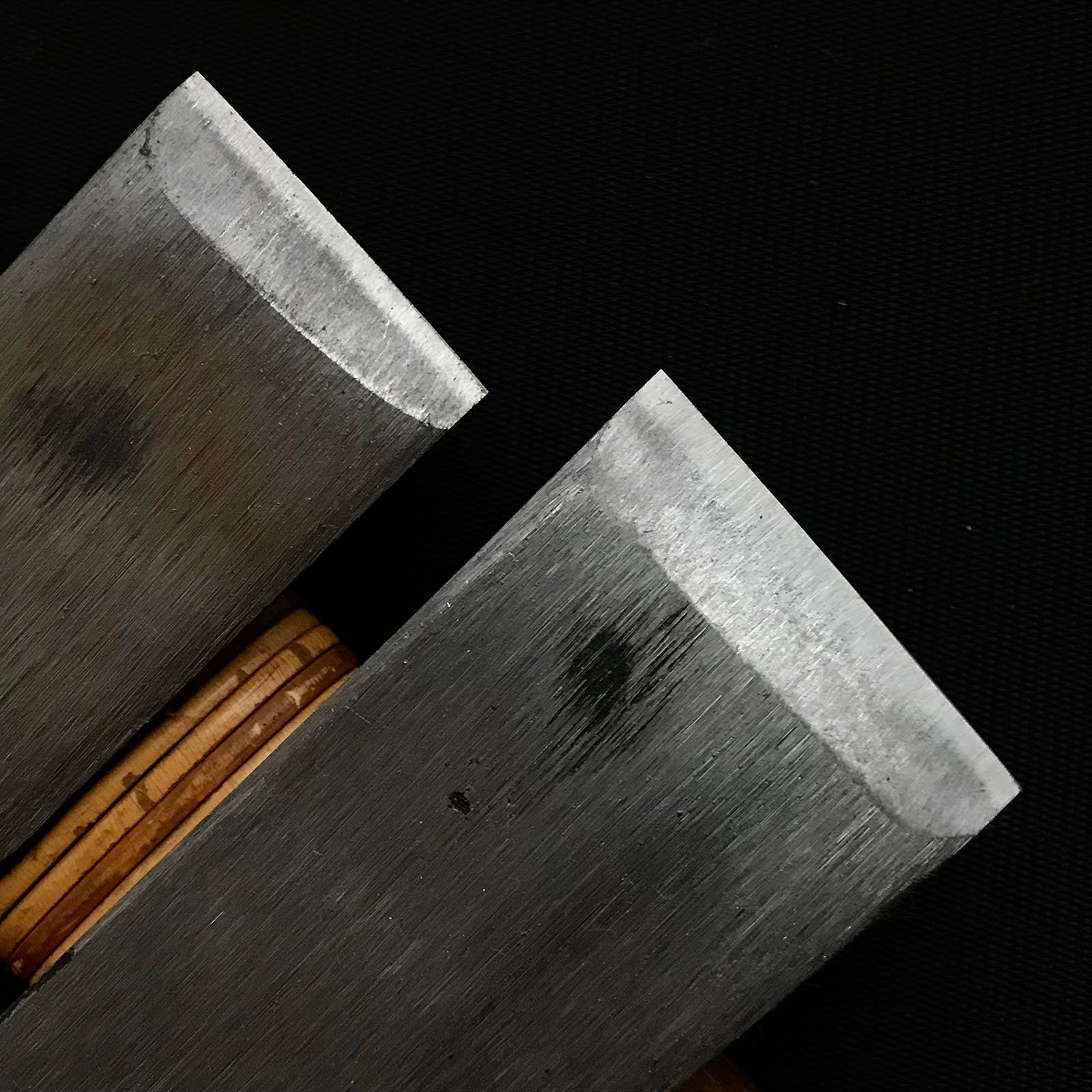 Old stock Nakaji Hand Made Leather tools with blue steel 掘出し物 仲次 革包丁 青紙鋼 30,36mm