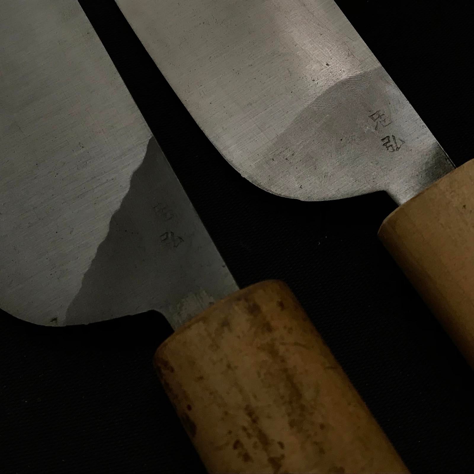 Old stock Tadahiro Hand Made Leather tools 掘出し物 忠弘 革包丁 36,42mm