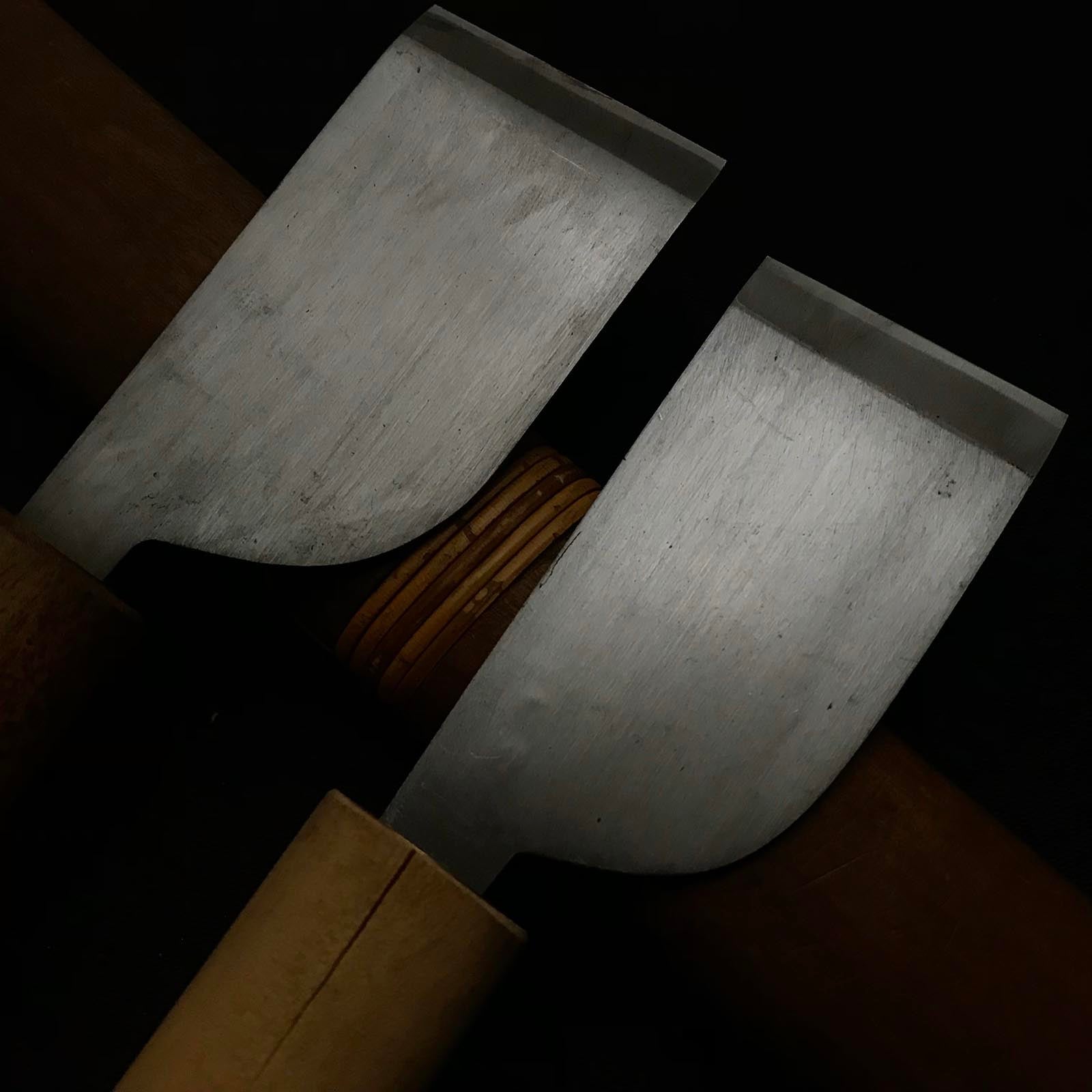 Old stock Tadahiro Hand Made Leather tools 掘出し物 忠弘 革包丁 36,42mm