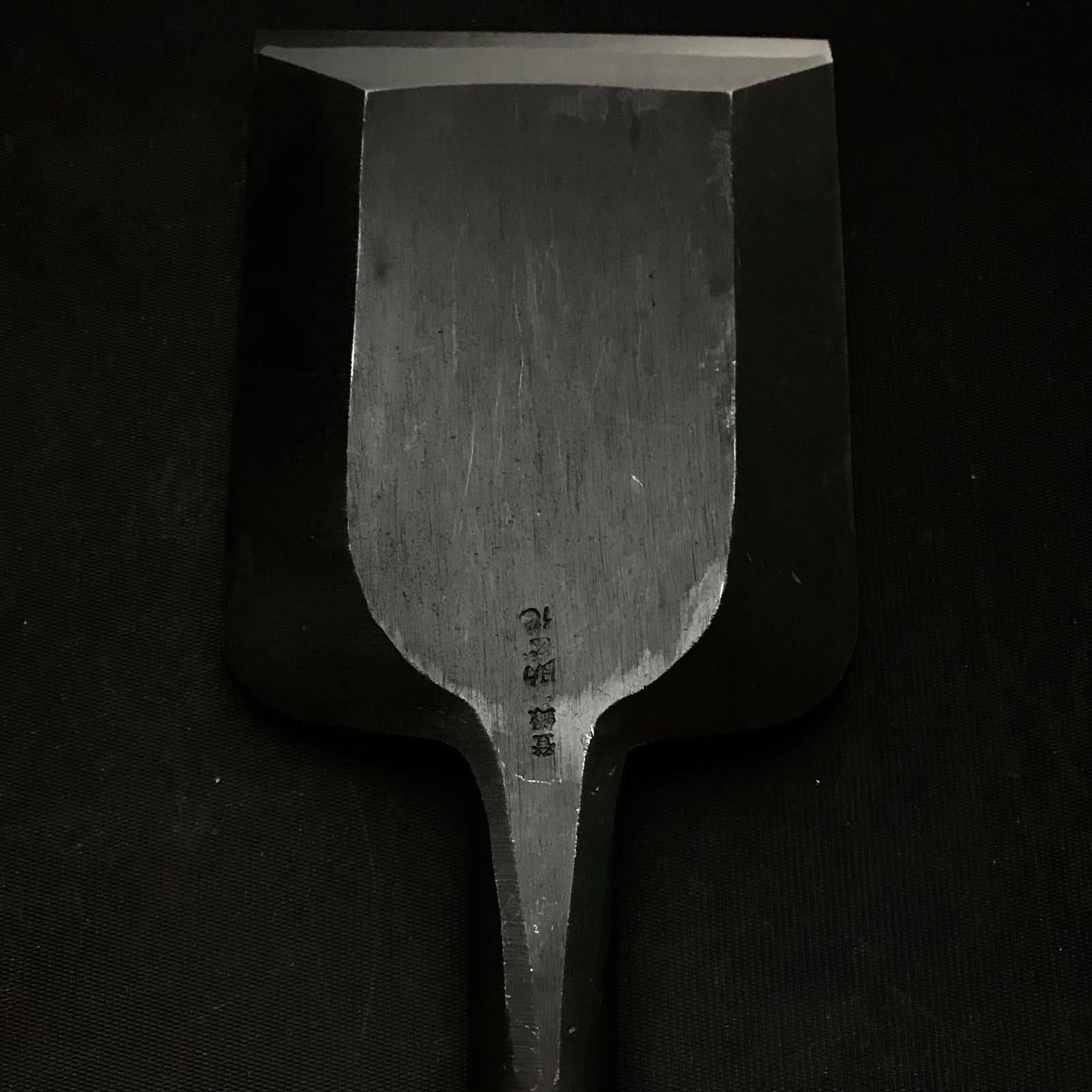 Sukemasa Extra width Timber chisels with white steel 助正 黒仕上 幅広叩き鑿 90mm Tatakinomi
